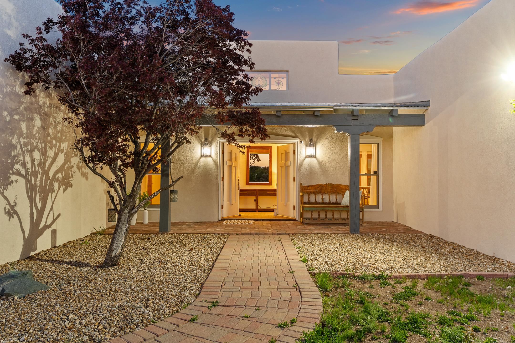 206 Hondo Seco Road, Arroyo Seco, New Mexico image 3