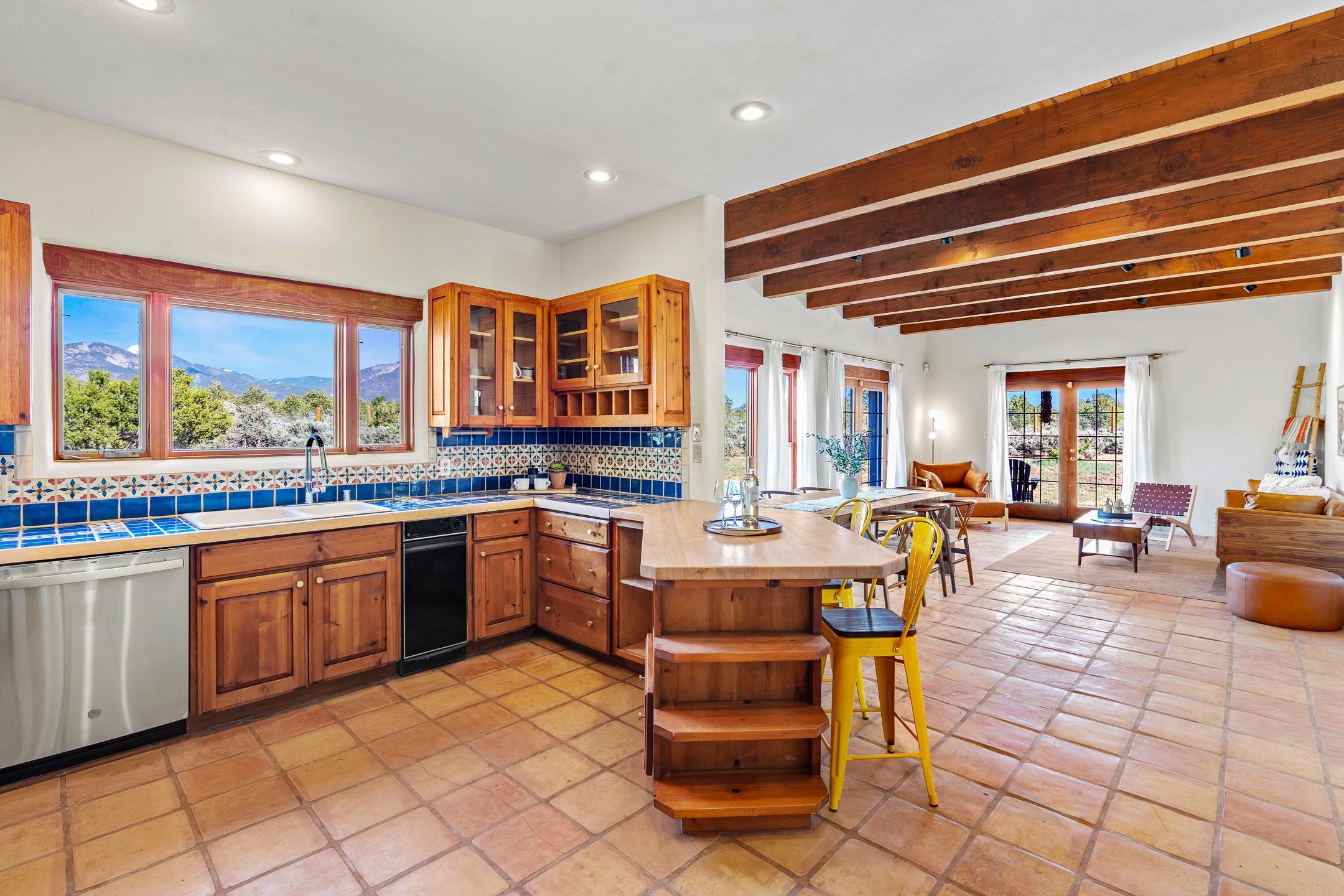 206 Hondo Seco Road, Arroyo Seco, New Mexico image 14