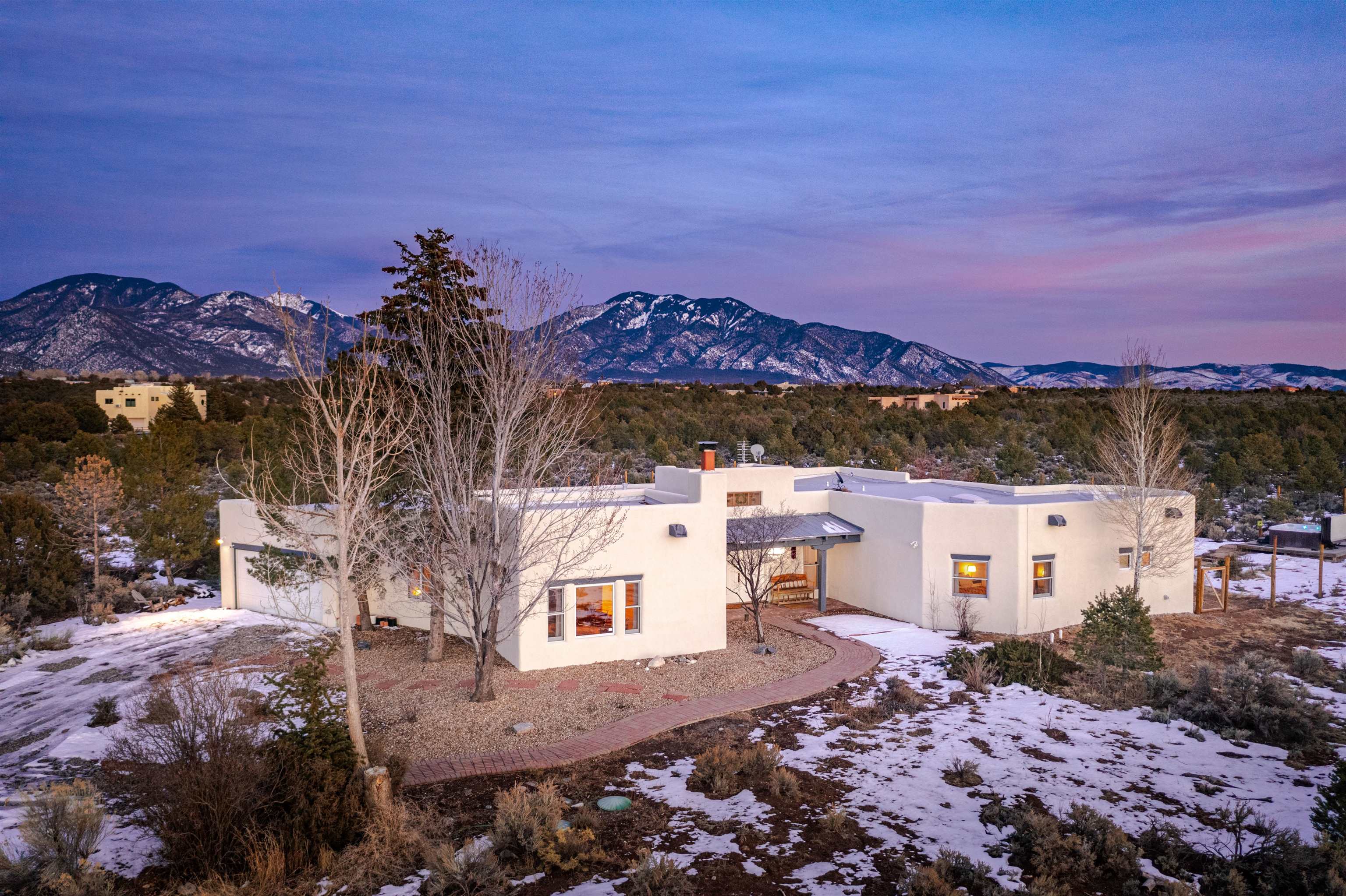 206 Hondo Seco Road, Arroyo Seco, New Mexico image 47