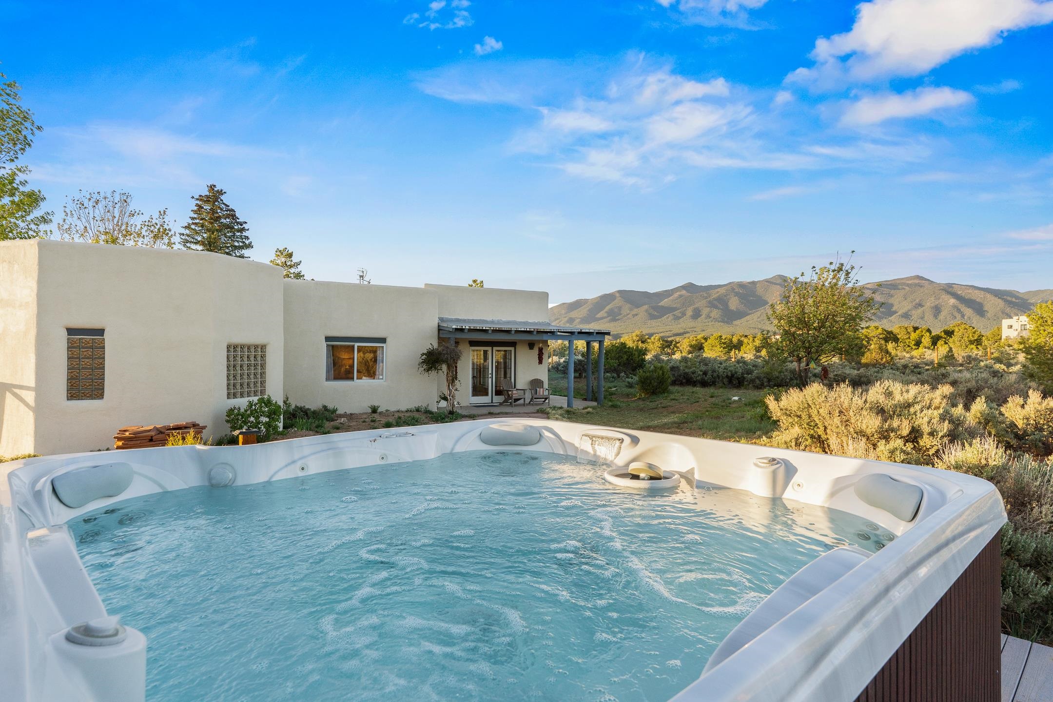 206 Hondo Seco Road, Arroyo Seco, New Mexico image 13