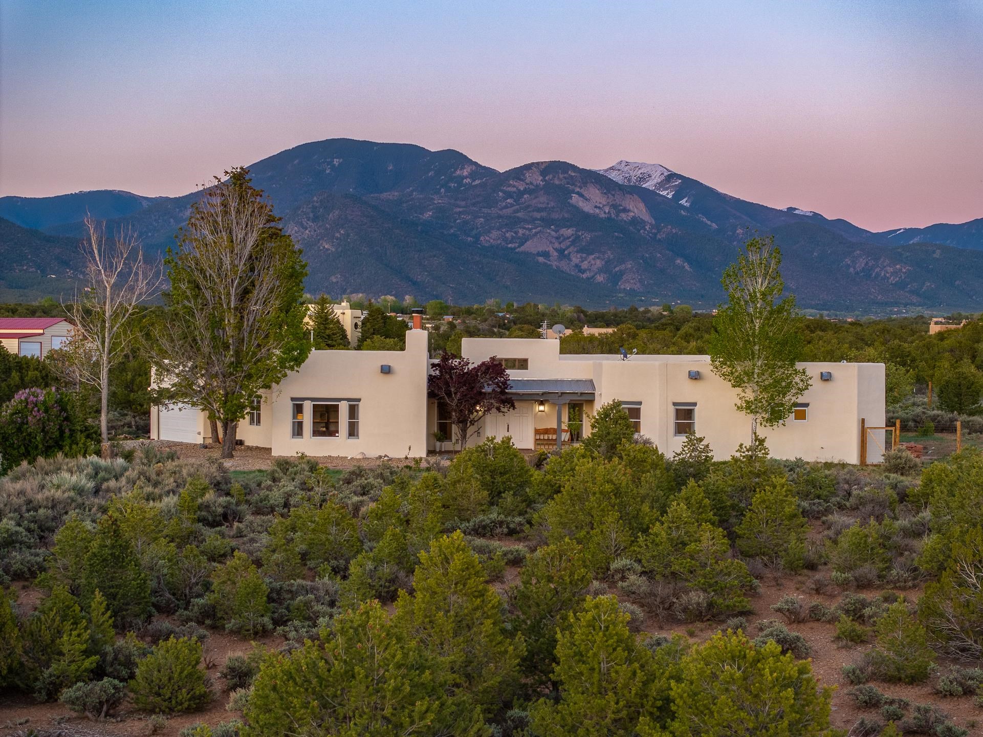 206 Hondo Seco Road, Arroyo Seco, New Mexico image 34
