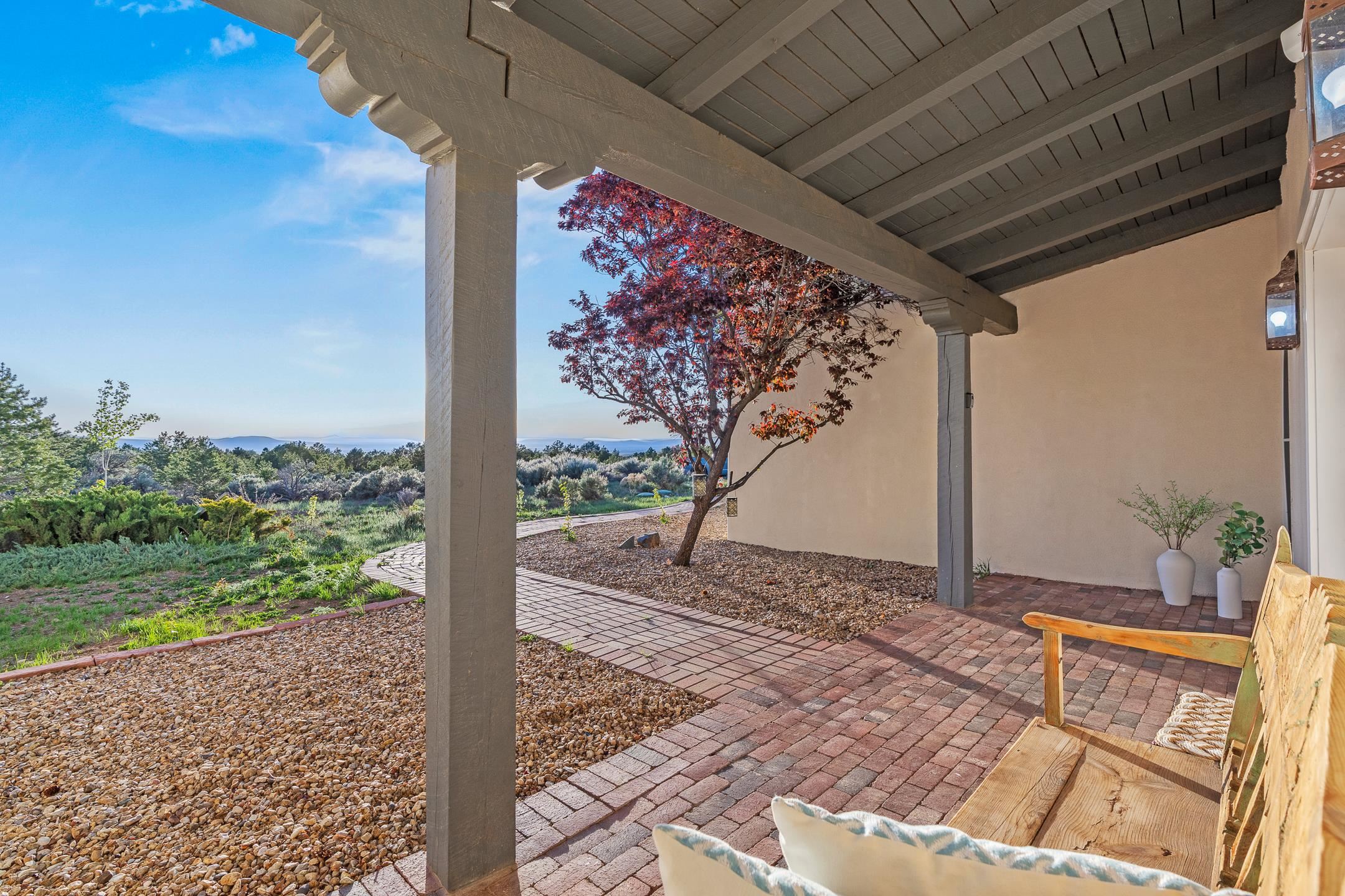 206 Hondo Seco Road, Arroyo Seco, New Mexico image 12