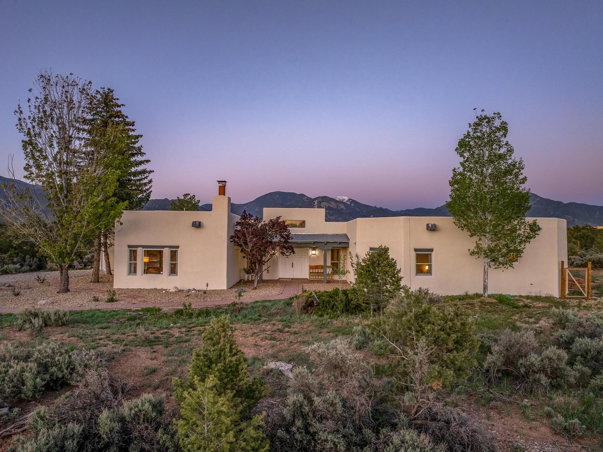 206 Hondo Seco Road, Arroyo Seco, New Mexico image 36