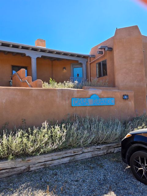 Photo of 307 Valverde #4, Taos, NM 87571 (MLS # 114360)