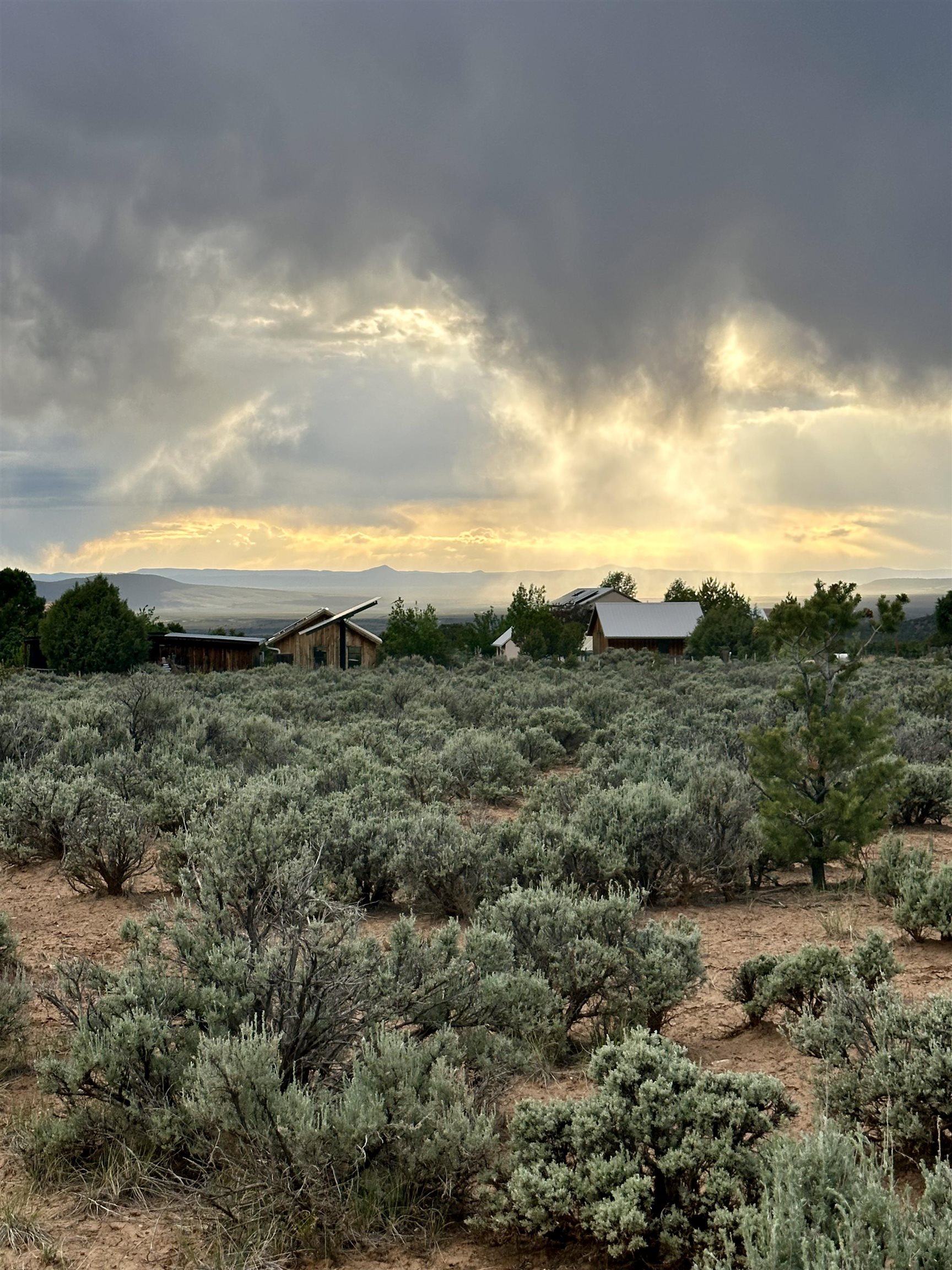 Off Vista Lejos, Arroyo Seco, New Mexico image 2