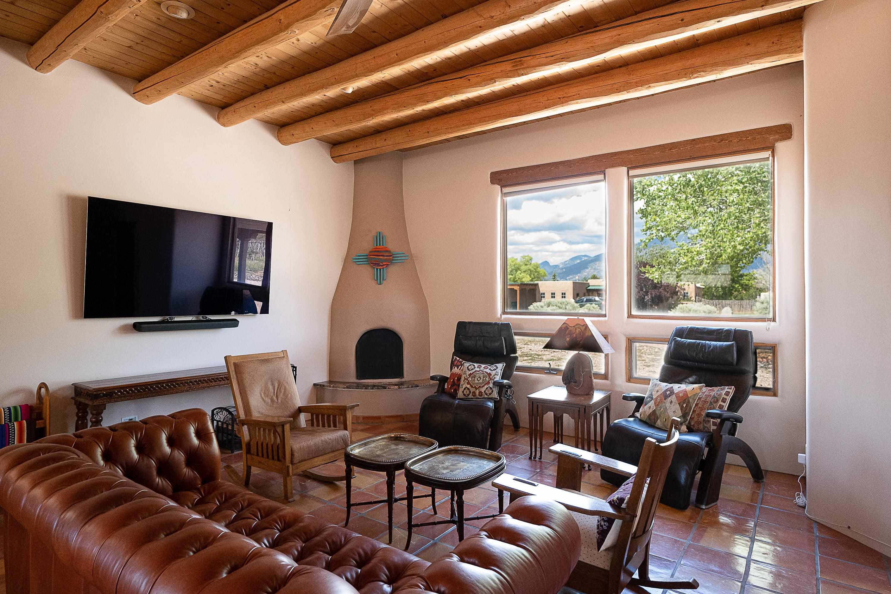 350 Monte Vista Road #14, Taos, Texas image 4