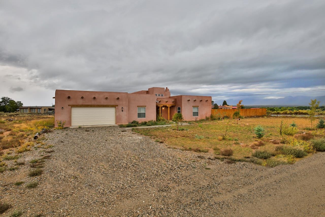 2 Calle De Cazador, Ranchos de Taos, New Mexico image 35