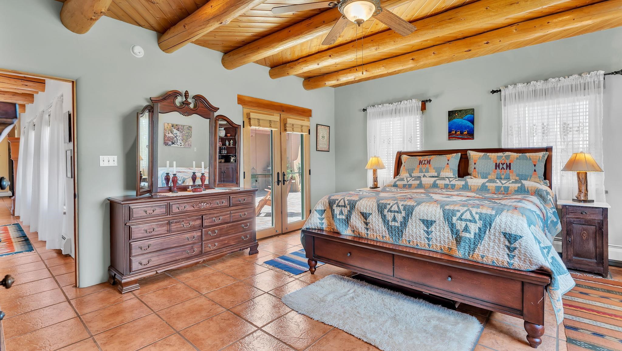 26 Copper Moon Road #11, Taos, Texas image 15
