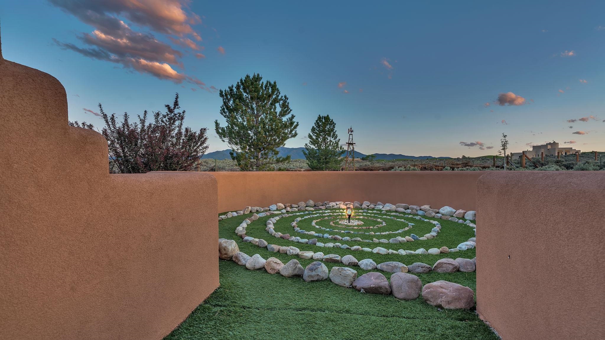 26 Copper Moon Road #11, Taos, Texas image 30