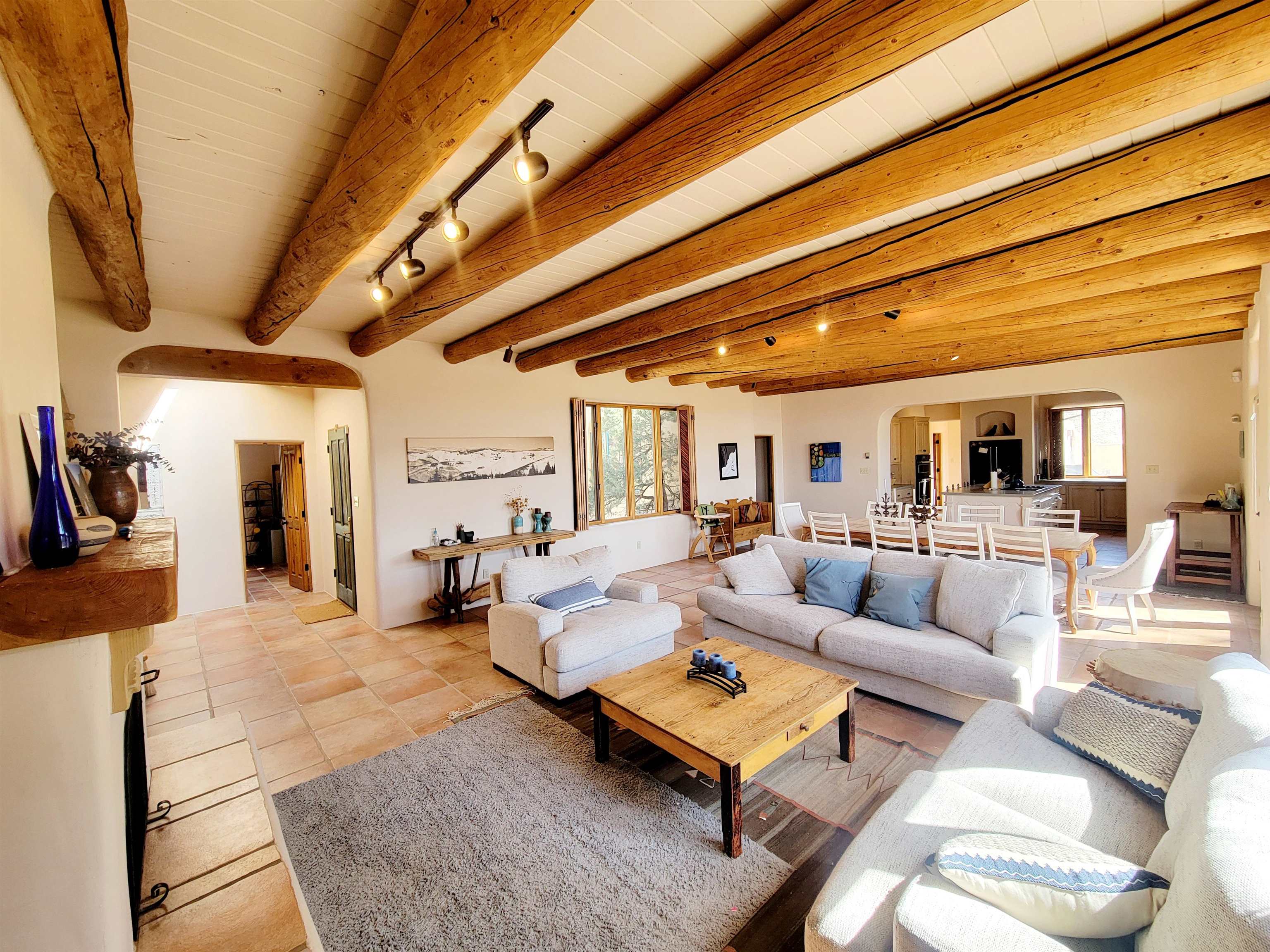 46 Los Altos Rd, Arroyo Seco, New Mexico image 1