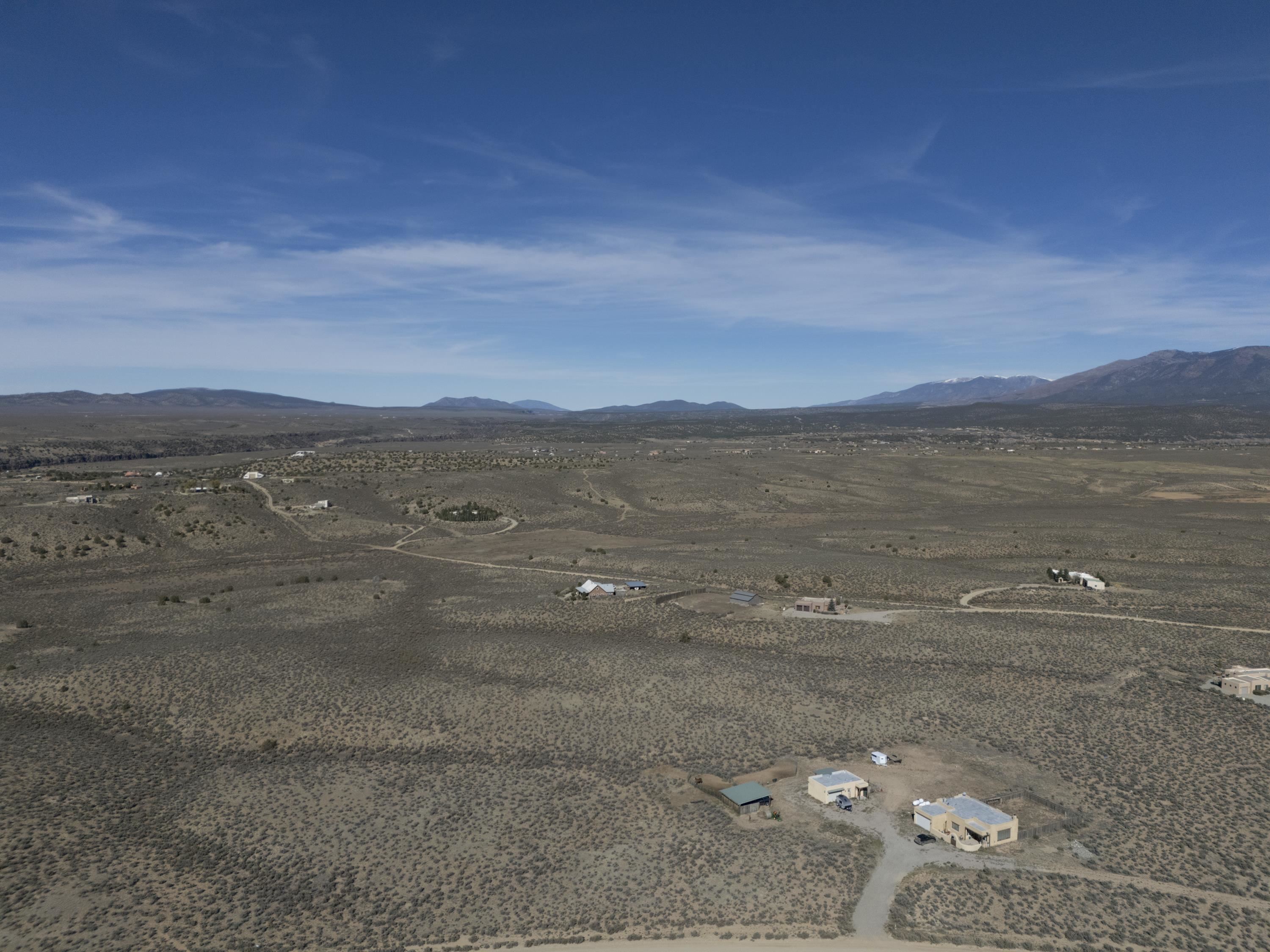 3 Mile Tune Drive, El Prado, New Mexico image 10