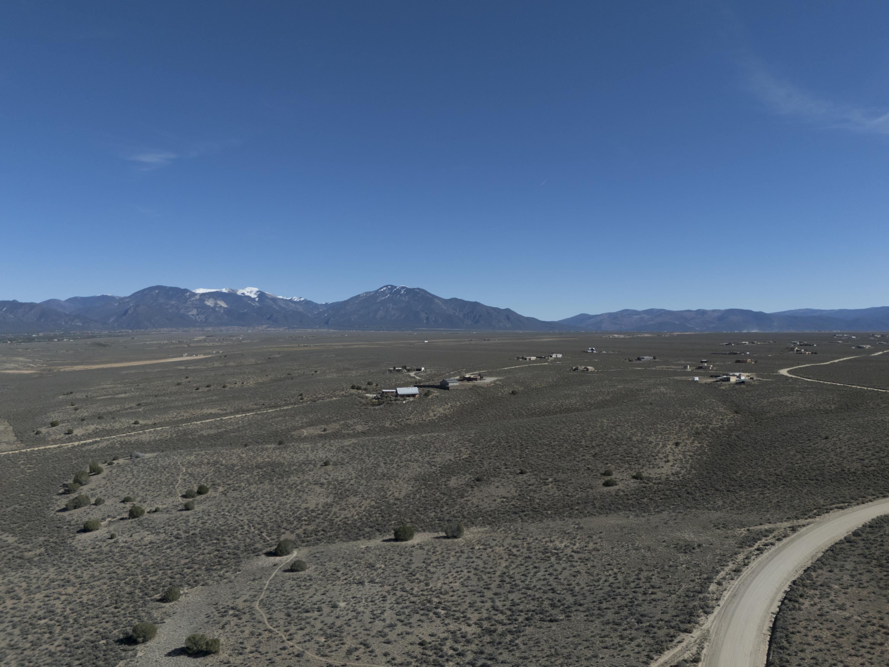 3 Mile Tune Drive, El Prado, New Mexico image 6