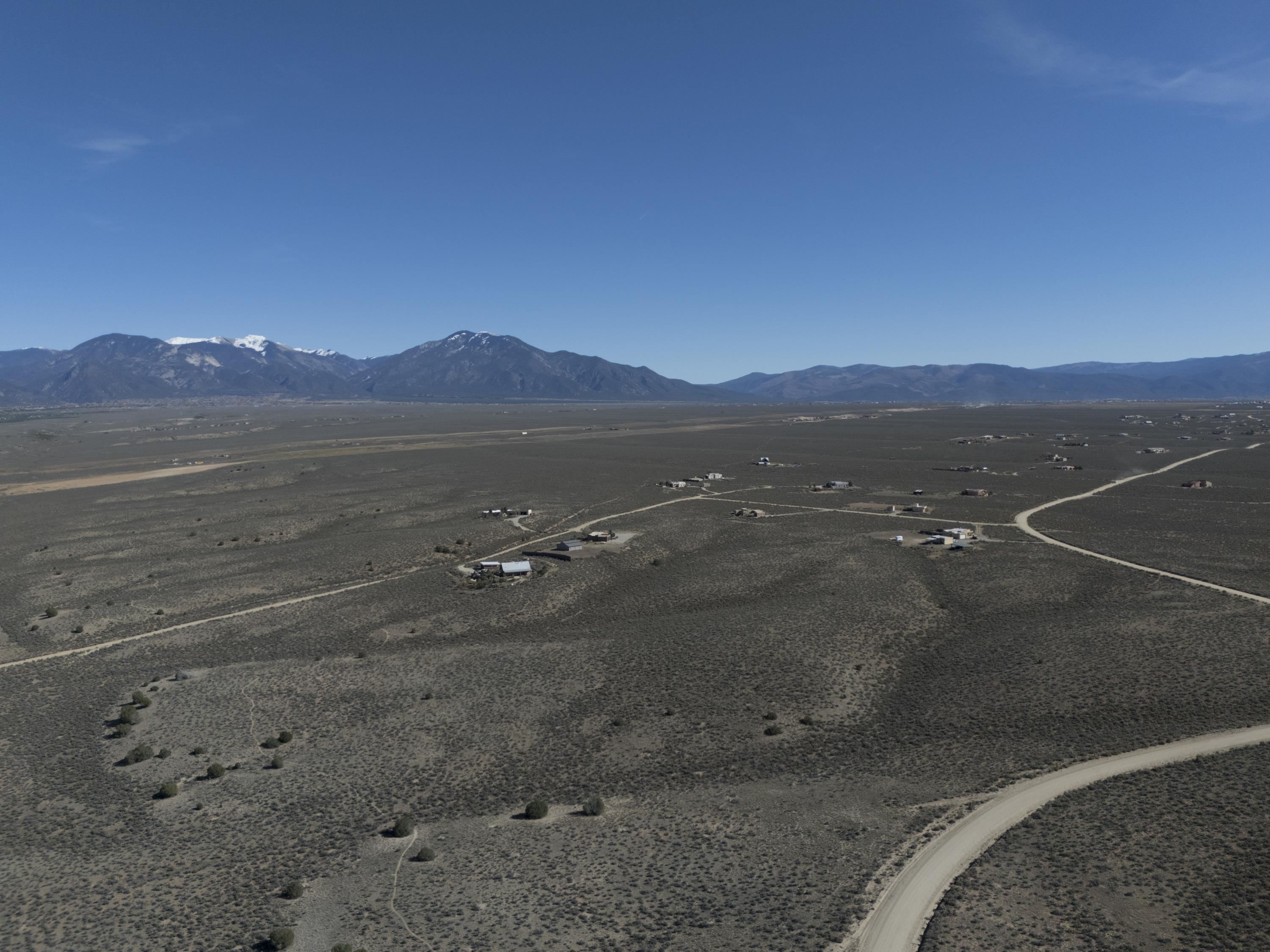 3 Mile Tune Drive, El Prado, New Mexico image 7