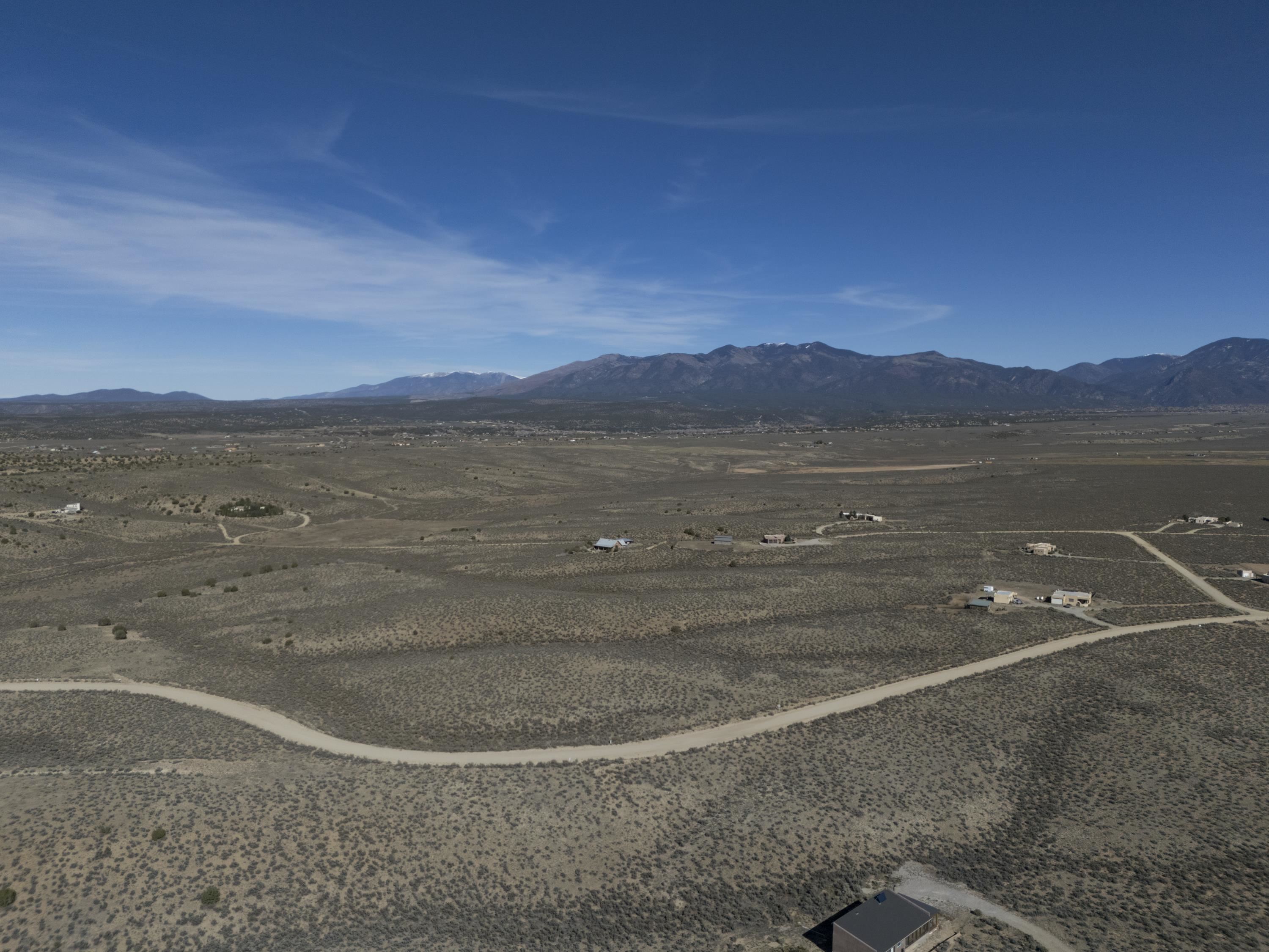 3 Mile Tune Drive, El Prado, New Mexico image 9