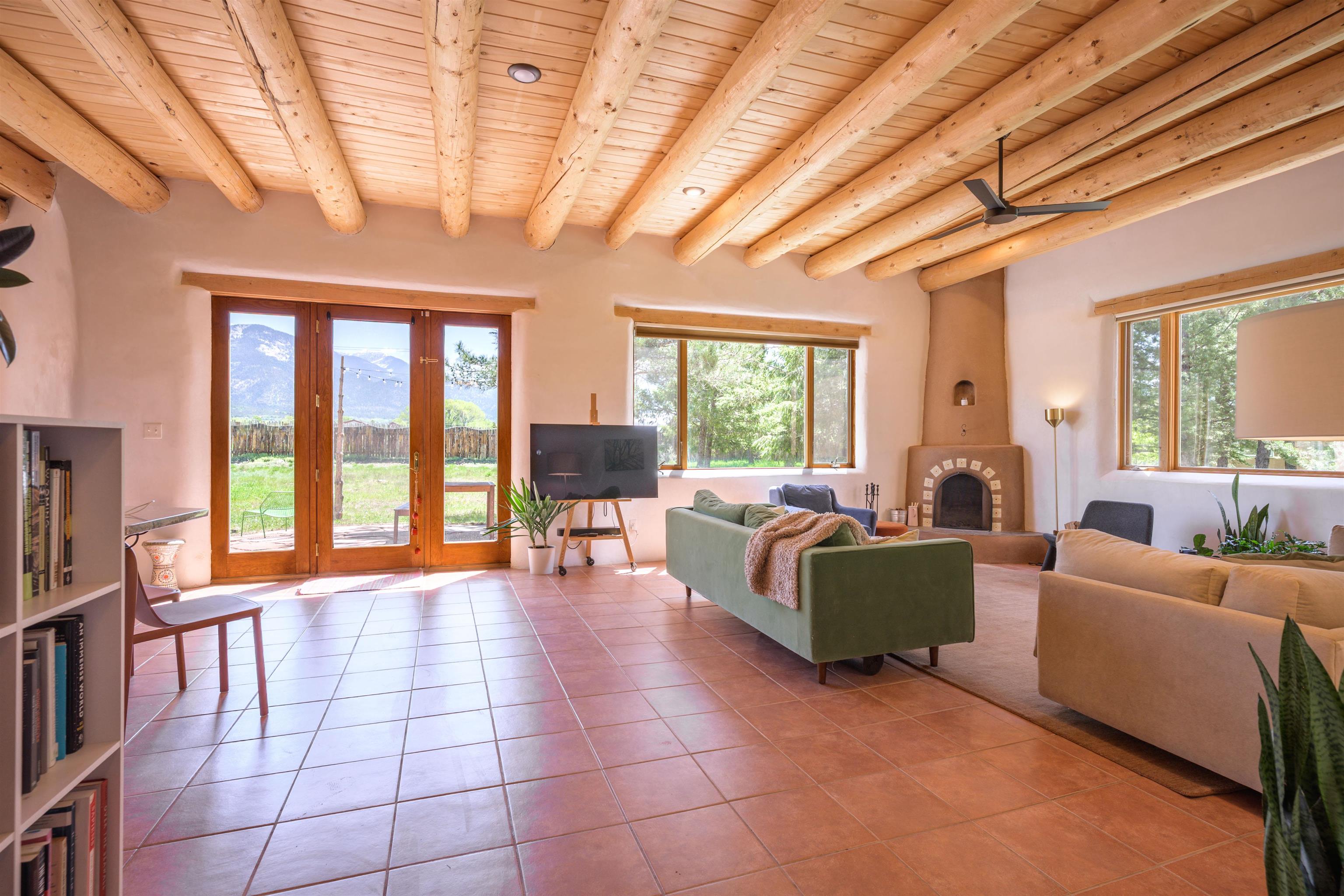 9 Desiderio Rd, Arroyo Seco, New Mexico image 3