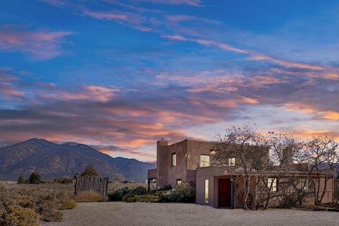 Photo of 1525 Whitewater, El Prado, NM 87529 (MLS # 114322)