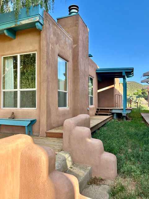 Photo of 523 San Geronimo Rd unit 14 Rd, Taos, NM 87571 (MLS # 113507)