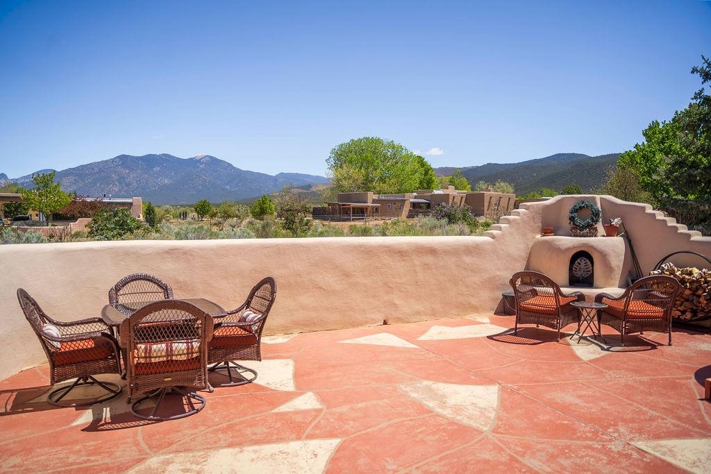 347 Sierra Vista Lane, Taos, New Mexico image 25