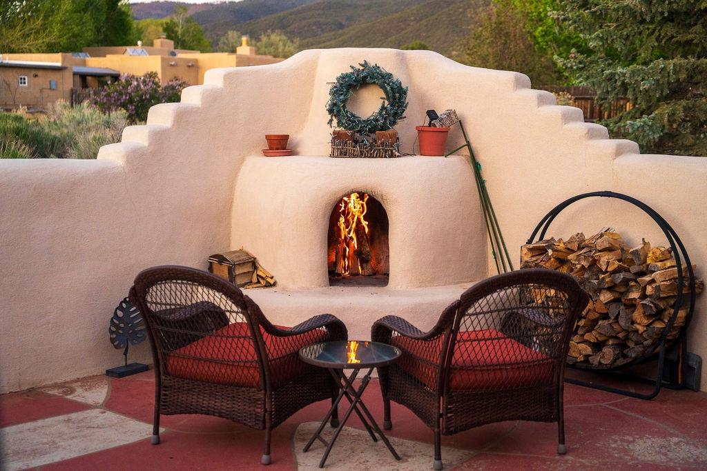 347 Sierra Vista Lane, Taos, New Mexico image 35