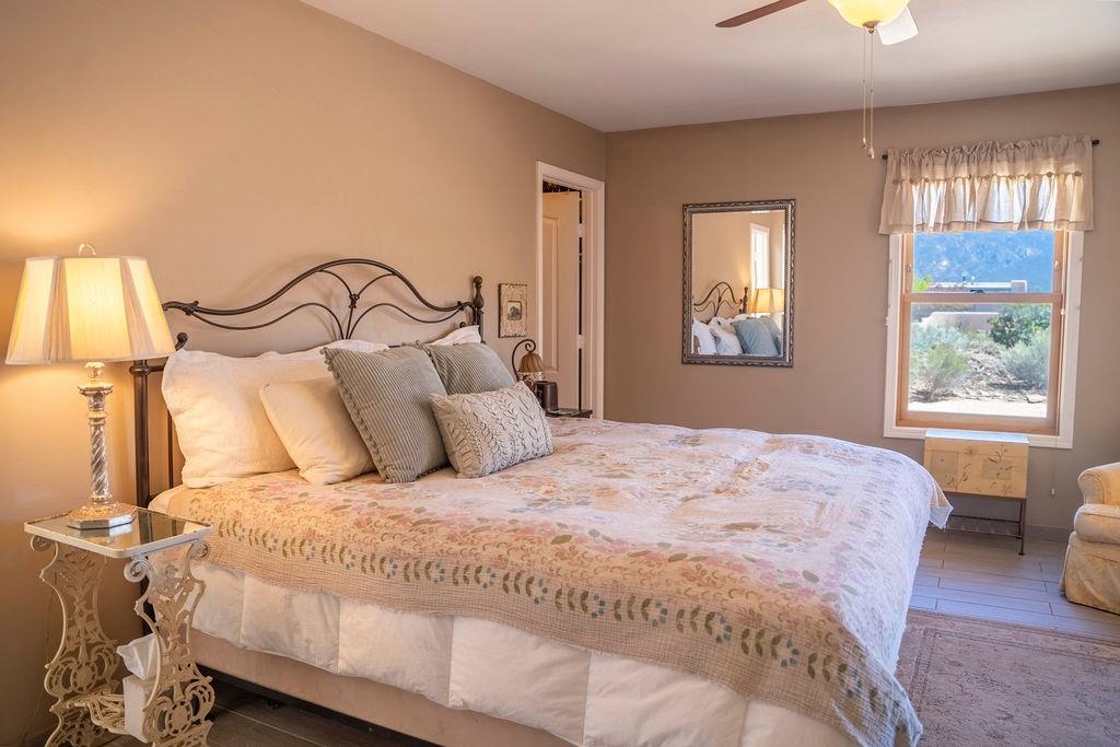 347 Sierra Vista Lane, Taos, New Mexico image 20