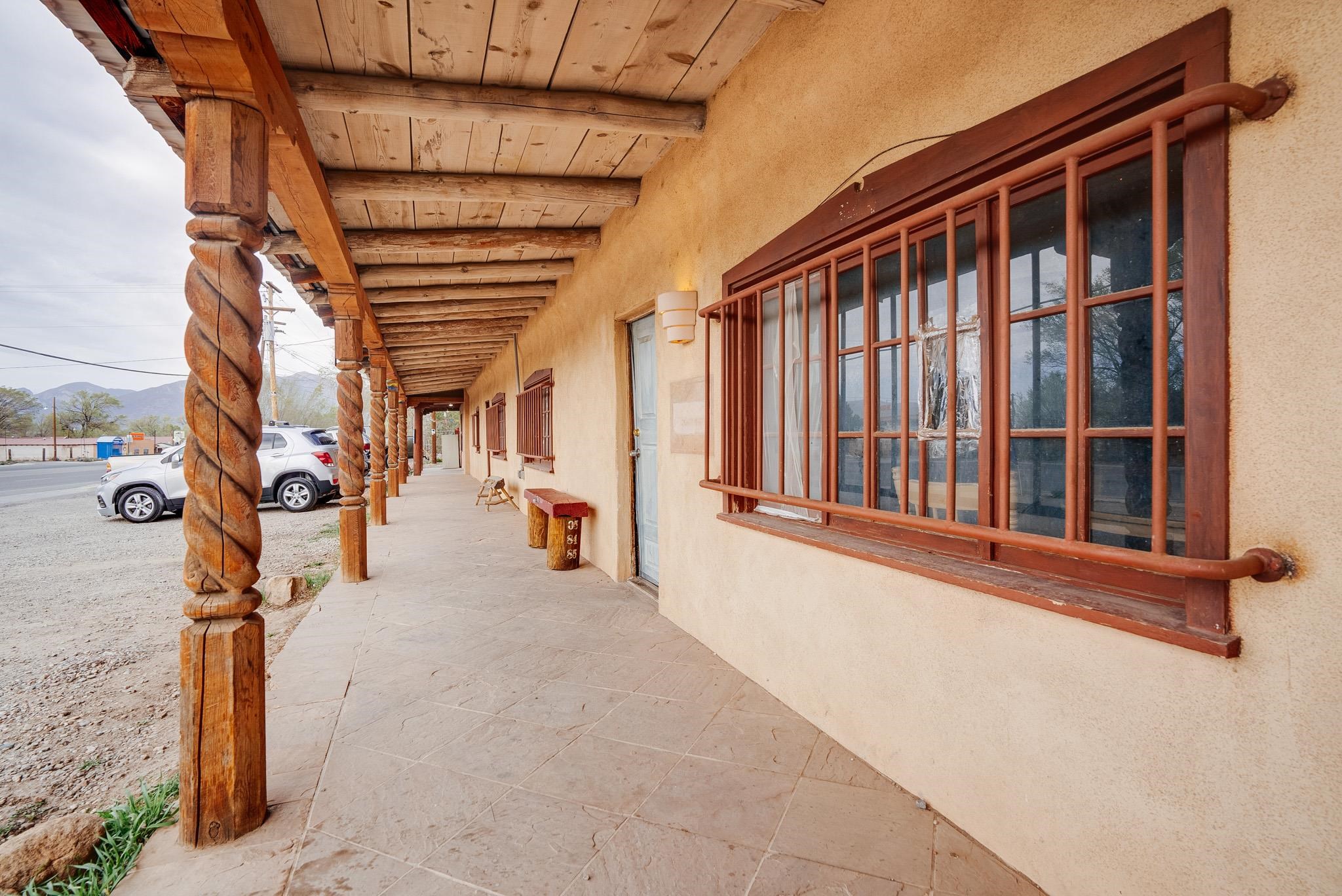 Ranchos De Taos, New Mexico 87557, United States, ,Commercial,Active,167977