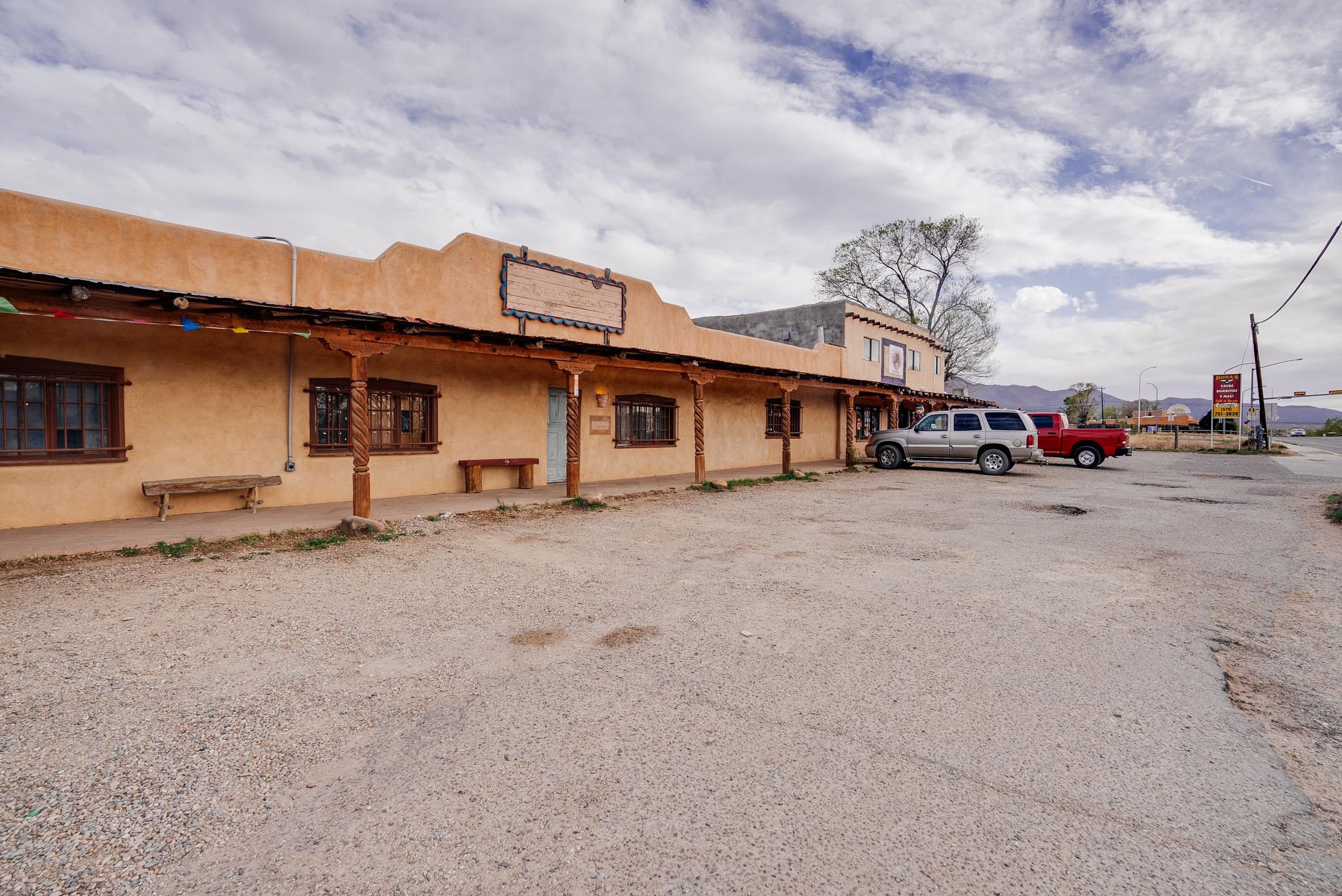 Ranchos De Taos, New Mexico 87557, United States, ,Commercial,Active,167977