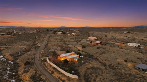 Homes For Sale - 25 Nighthawk Trail<br/> El Prado, NM 87529