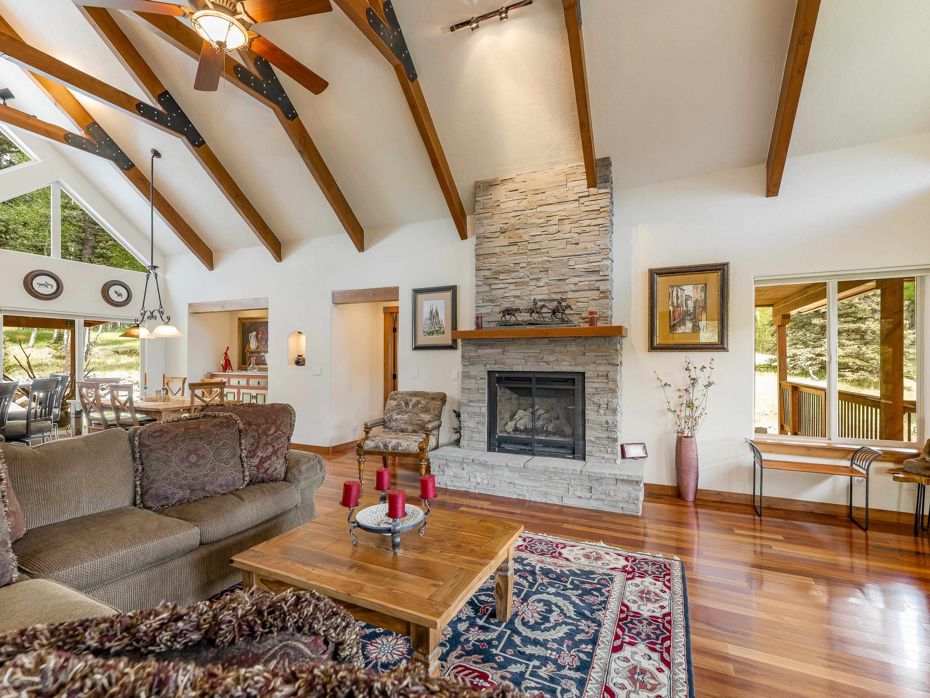 Angel Fire, New Mexico 87710, United States, 4 Bedrooms Bedrooms, ,2 BathroomsBathrooms,Residential,Active,153879