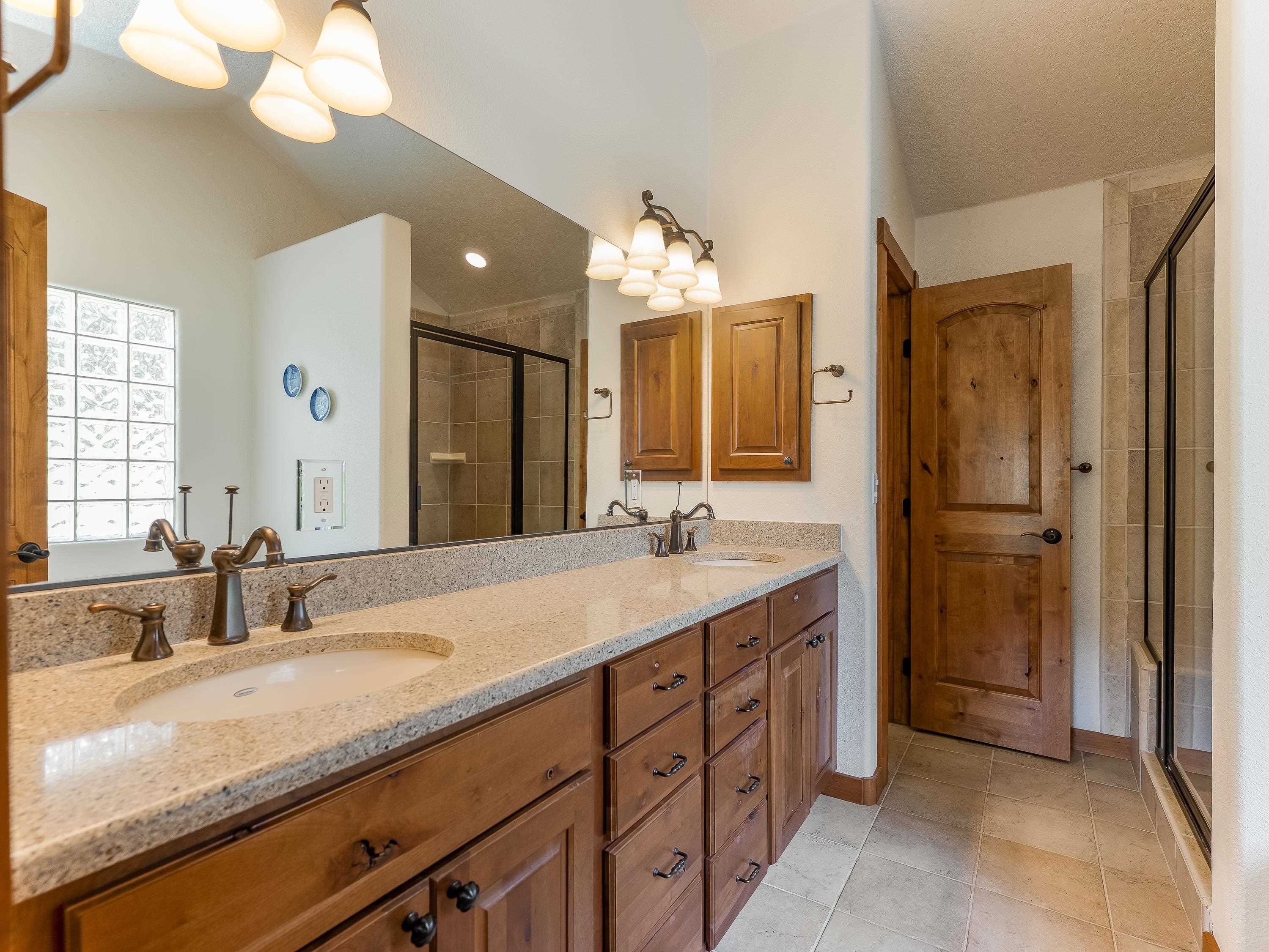 Angel Fire, New Mexico 87710, United States, 4 Bedrooms Bedrooms, ,2 BathroomsBathrooms,Residential,Active,153879