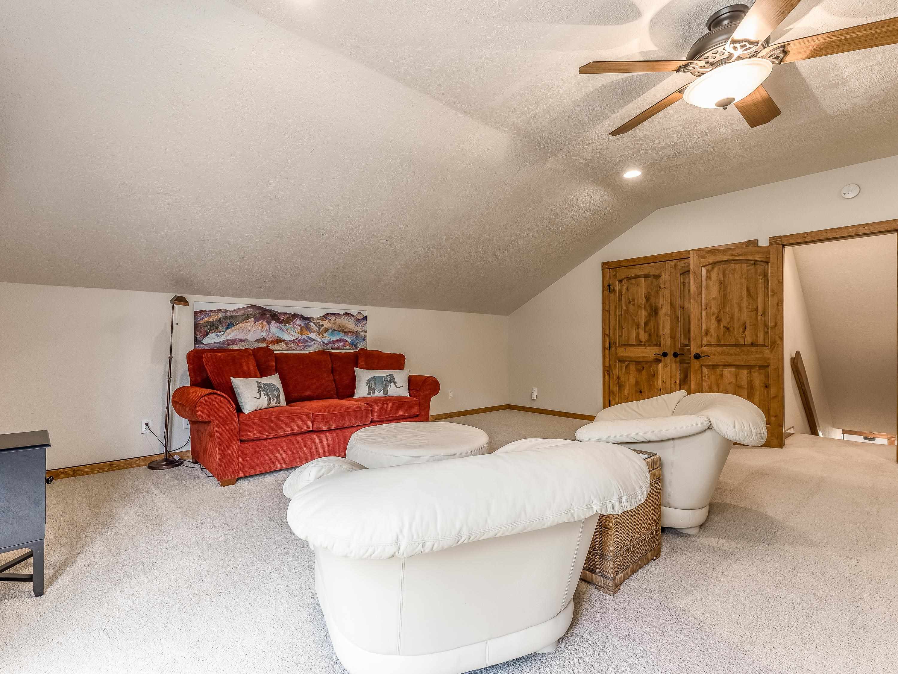 Angel Fire, New Mexico 87710, United States, 4 Bedrooms Bedrooms, ,2 BathroomsBathrooms,Residential,Active,153879