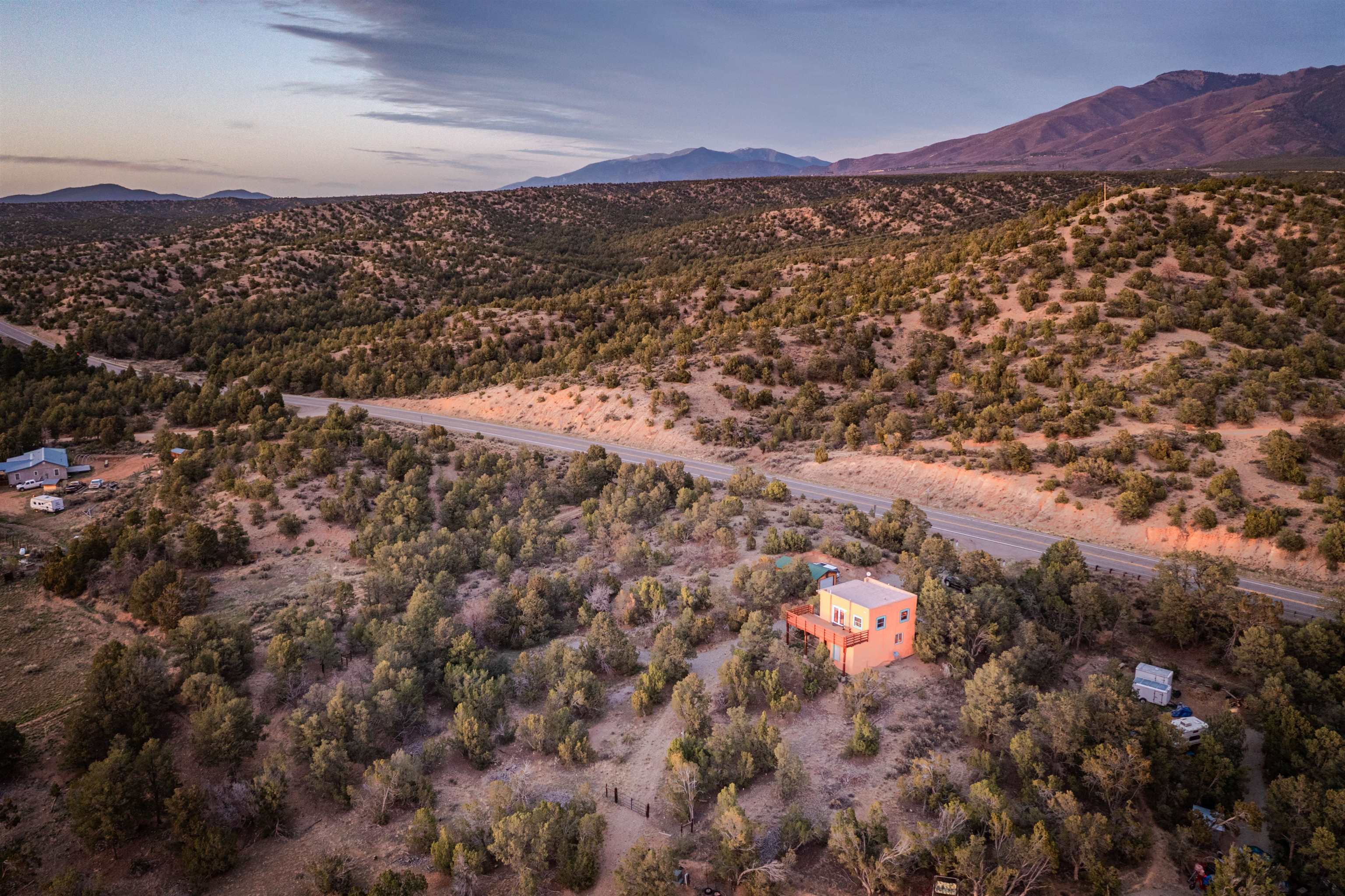 1568 Nm 522, Taos, New Mexico image 34
