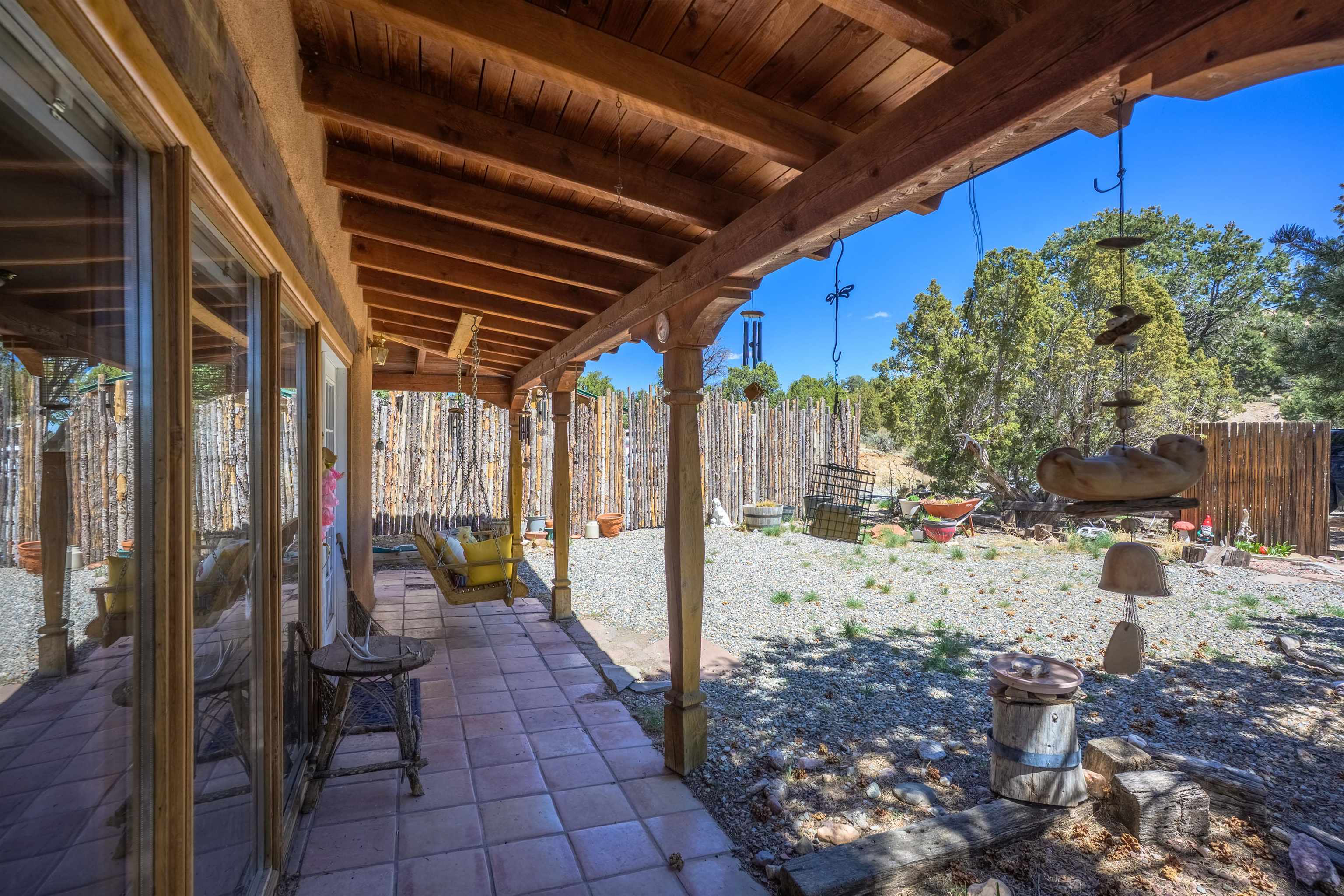 1568 Nm 522, Taos, New Mexico image 46