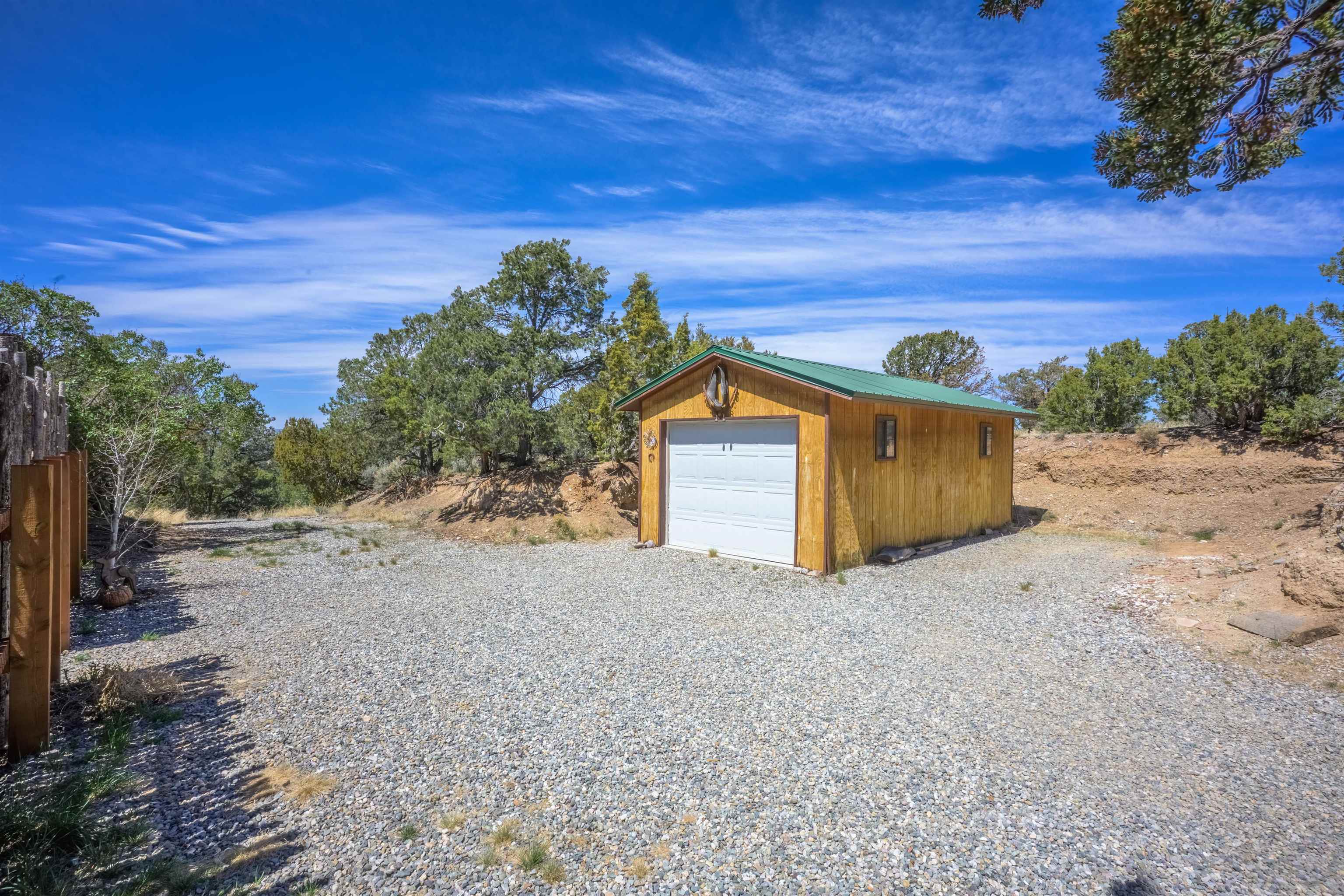 1568 Nm 522, Taos, New Mexico image 22
