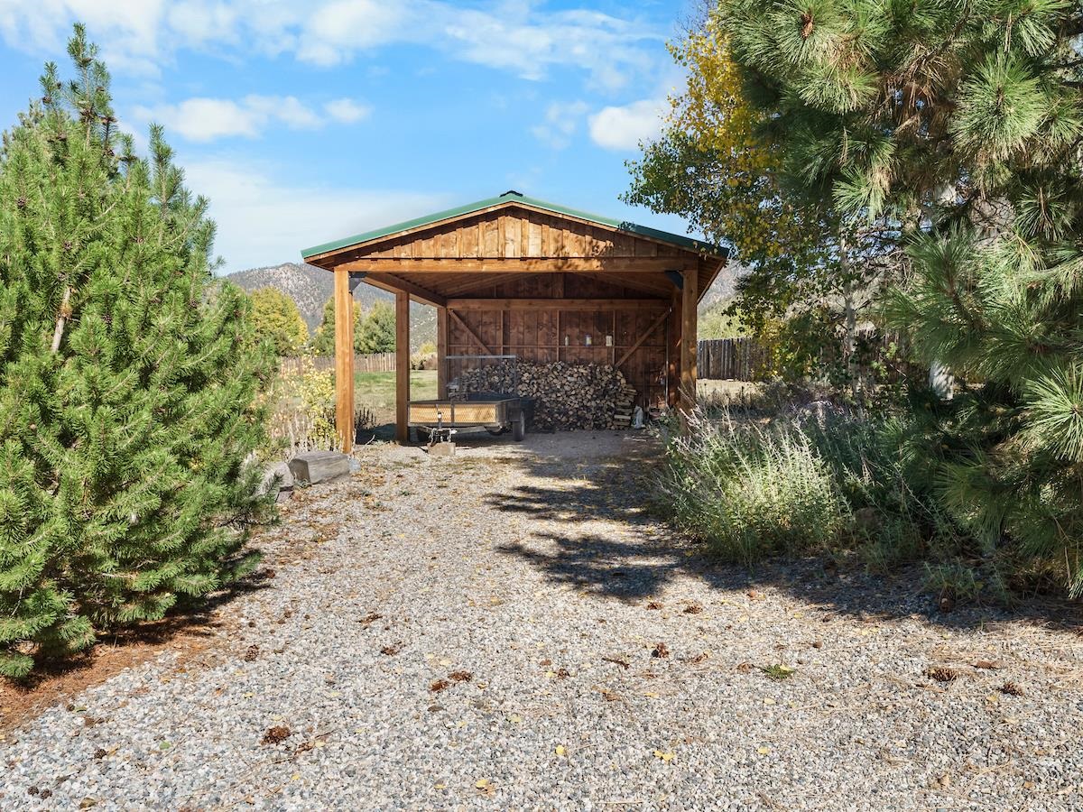 47 Juan Martinez Rd, Arroyo Seco, New Mexico image 6