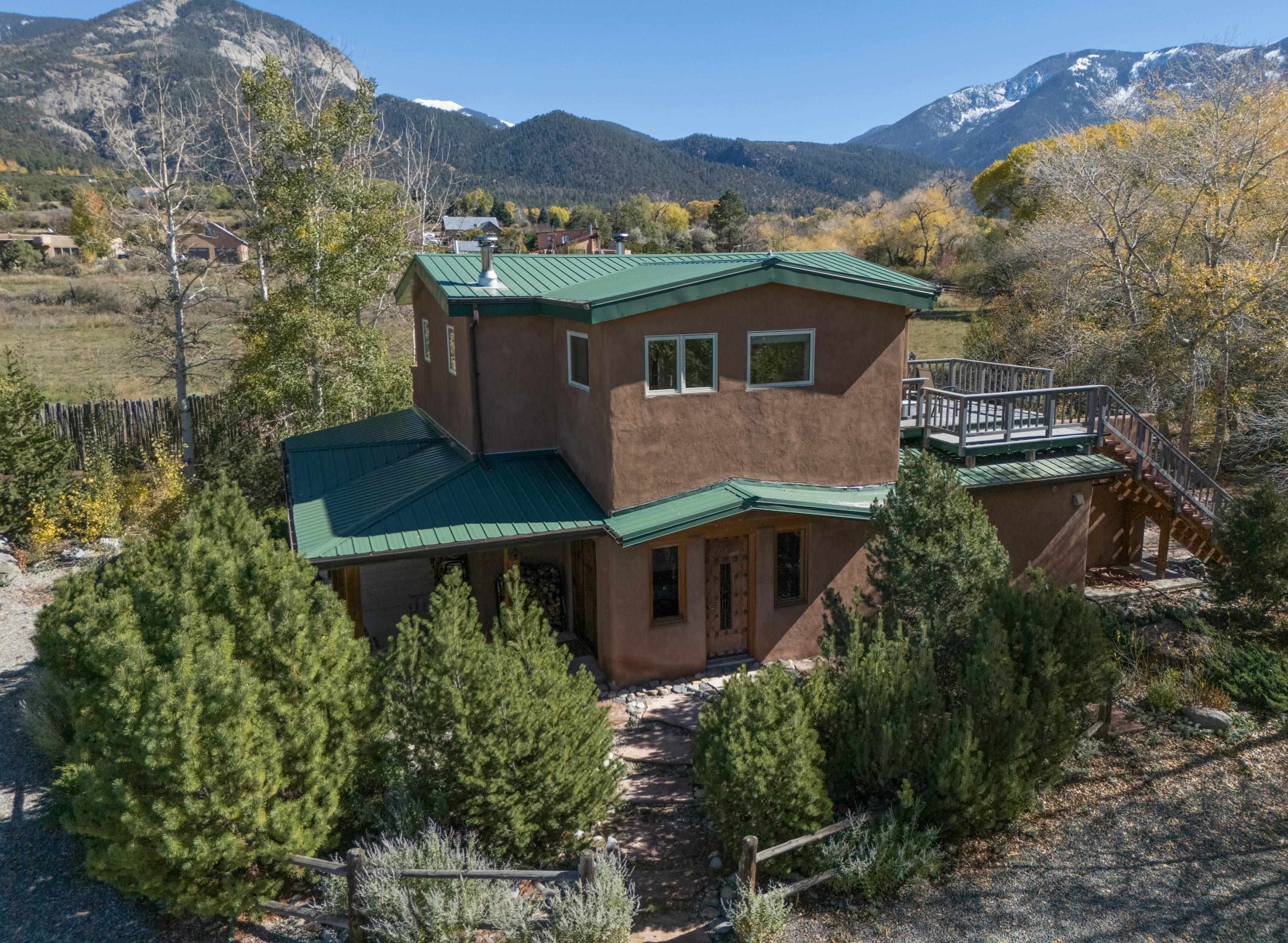 47 Juan Martinez Rd, Arroyo Seco, New Mexico image 1