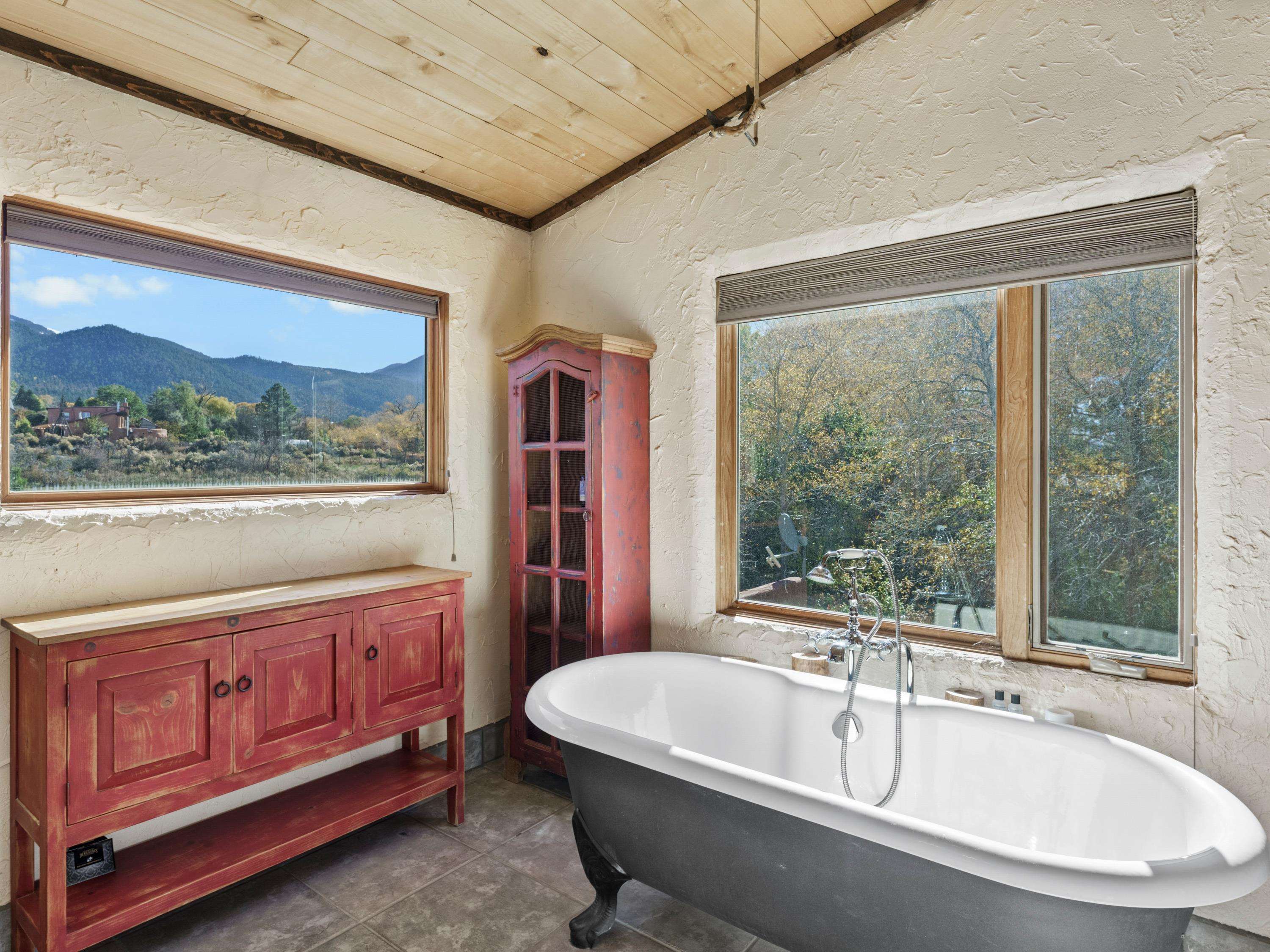 47 Juan Martinez Rd, Arroyo Seco, New Mexico image 23