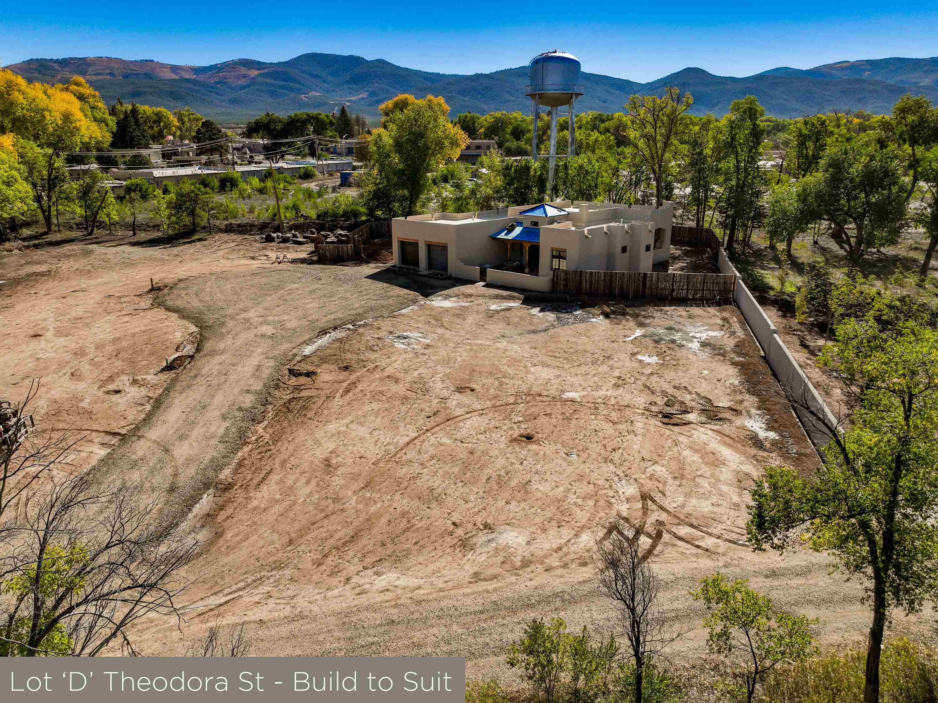 Taos, New Mexico 87571, United States, ,Land,Active,242705