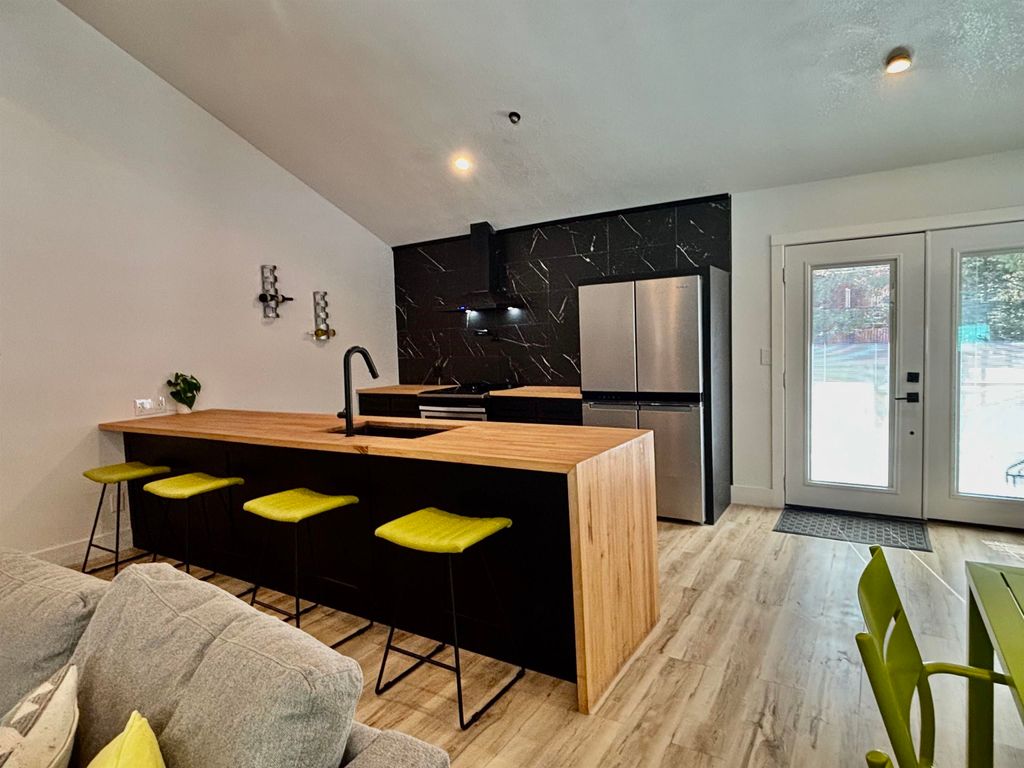 Photo of 52 Knollwood, Angel Fire, NM 87710 (MLS # 112866)