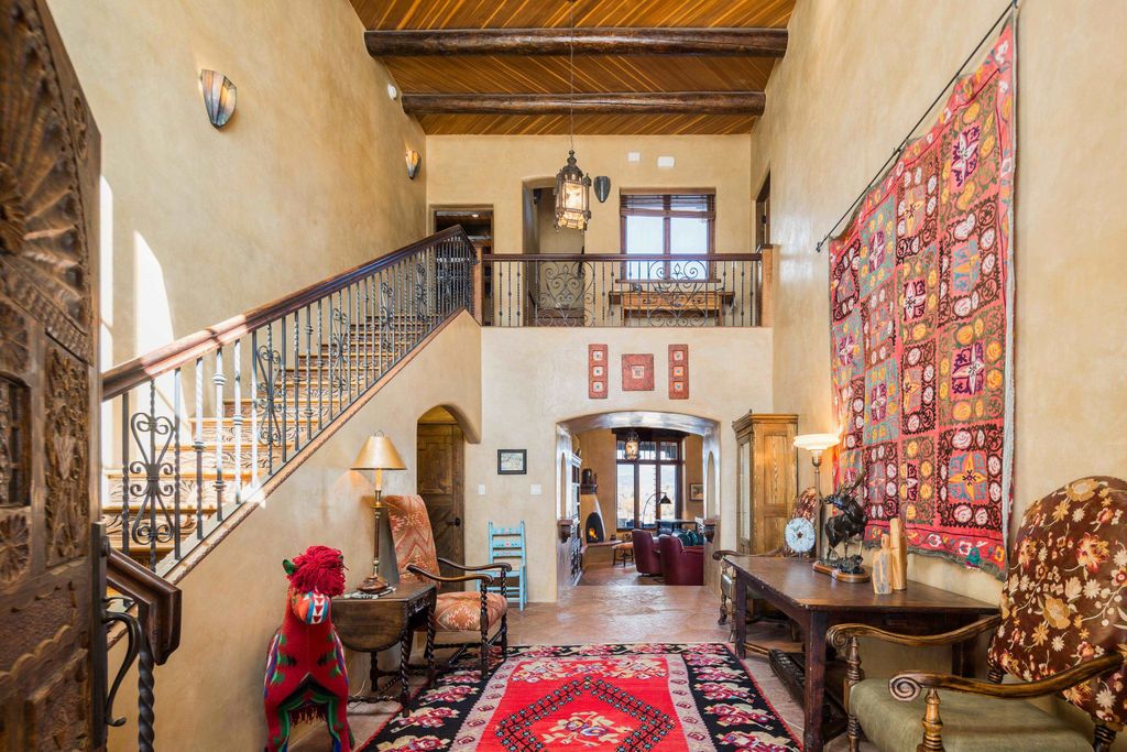 Photo of 5 Calle de Valerio, Ranchos de Taos, NM 87557 (MLS # 114577)