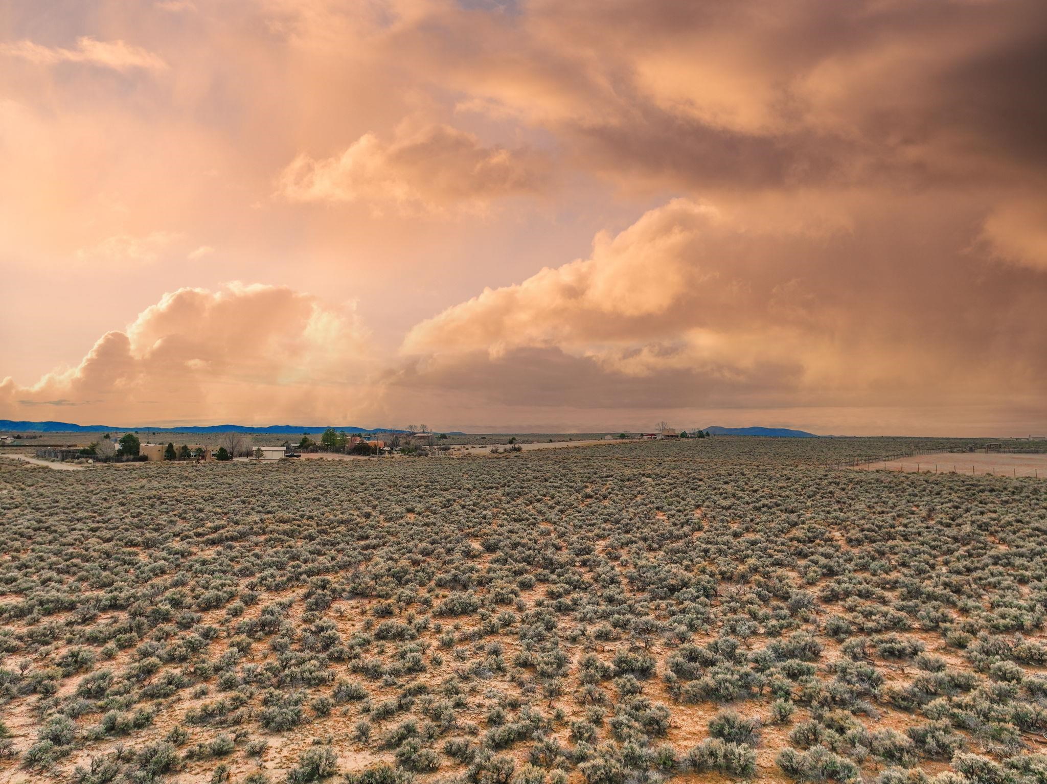 Calle Conejo And Coyote Loop 2 Plus Acres, Arroyo Hondo, New Mexico image 6