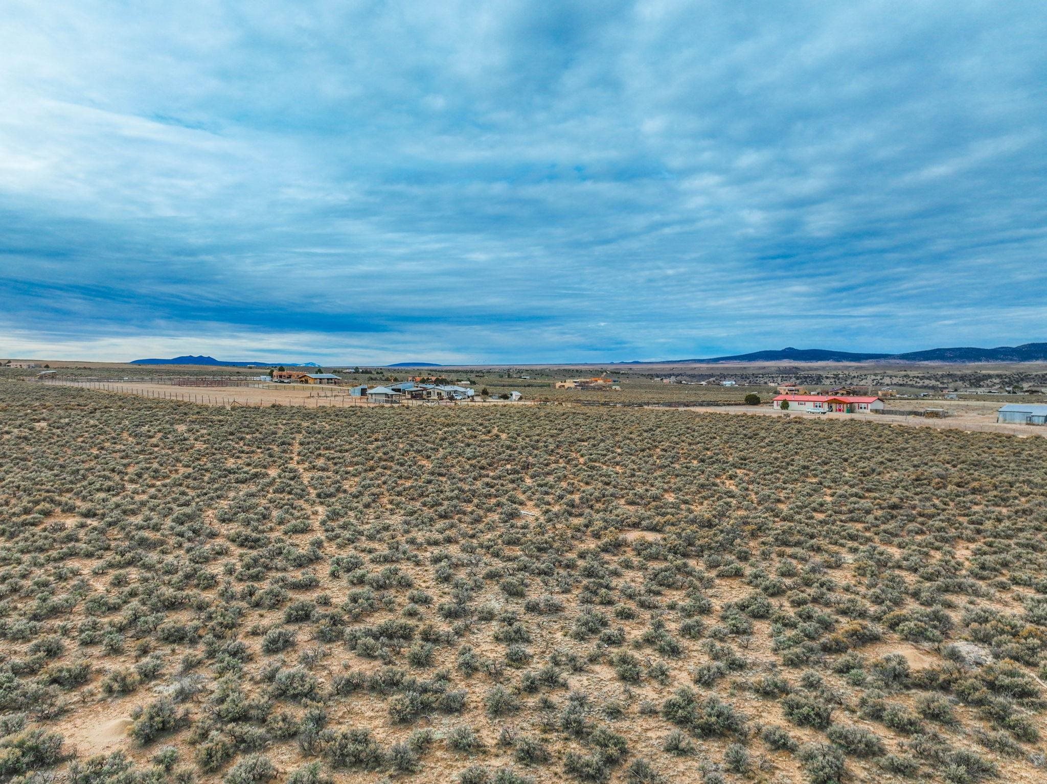 Calle Conejo And Coyote Loop 2 Plus Acres, Arroyo Hondo, New Mexico image 7