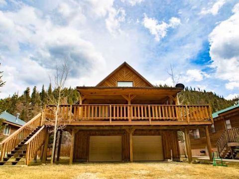 Photo of 909 Tenderfoot Court, Red River, NM 87558 (MLS # 113540)