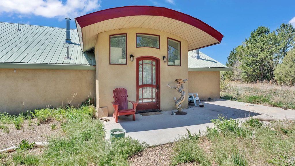 Photo of 1036 La Cienega Road, El Prado, NM 87529 (MLS # 114606)