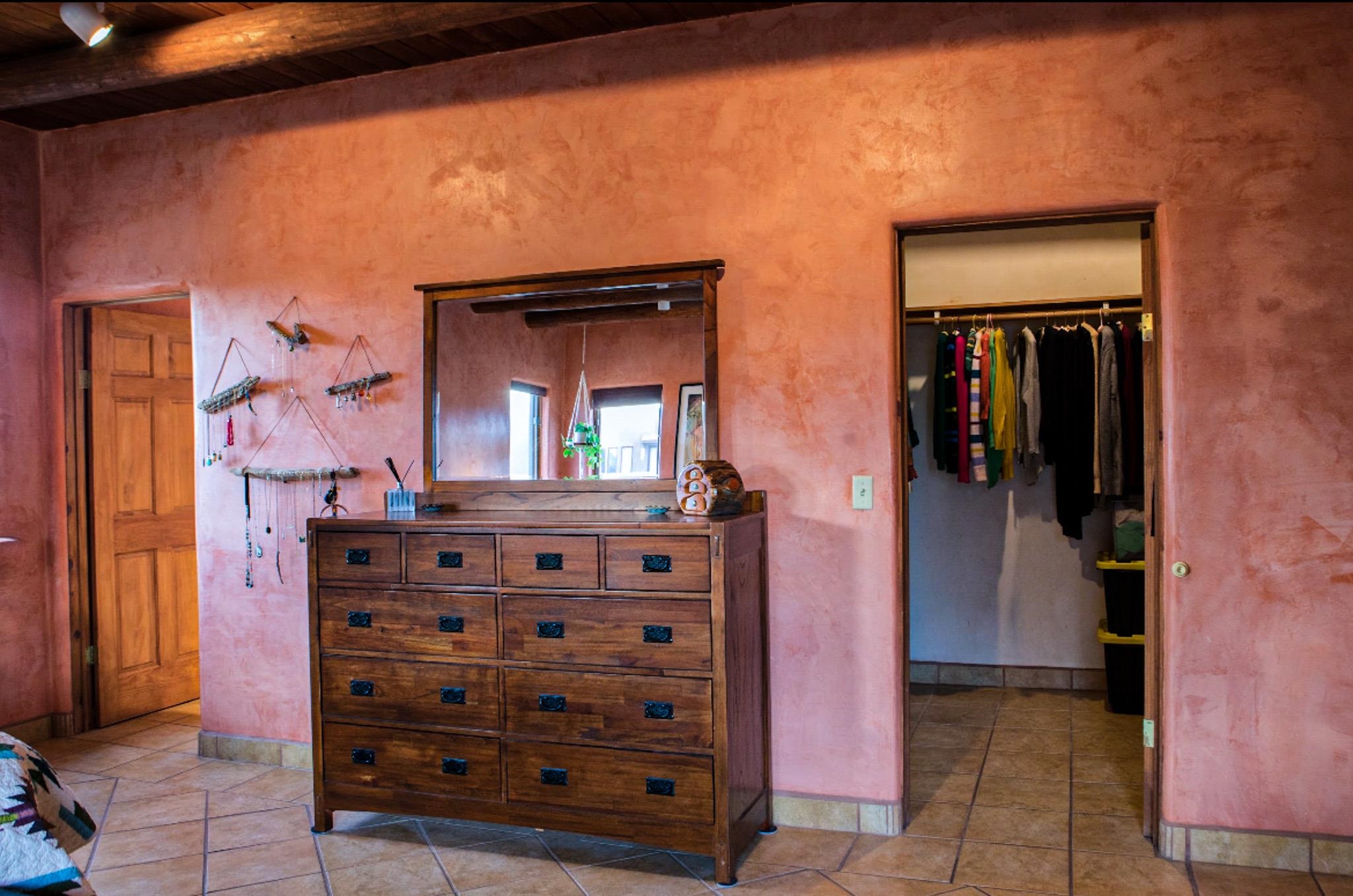 65 Las Tusas Rd, Ranchos de Taos, New Mexico image 21