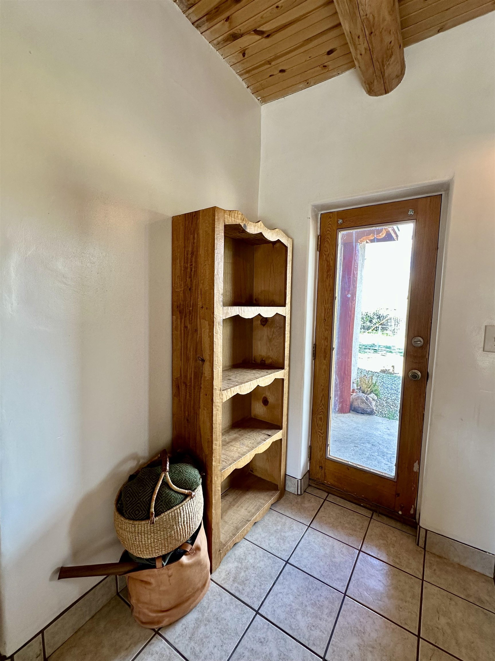 13 Valley Rd, Ranchos de Taos, New Mexico image 26