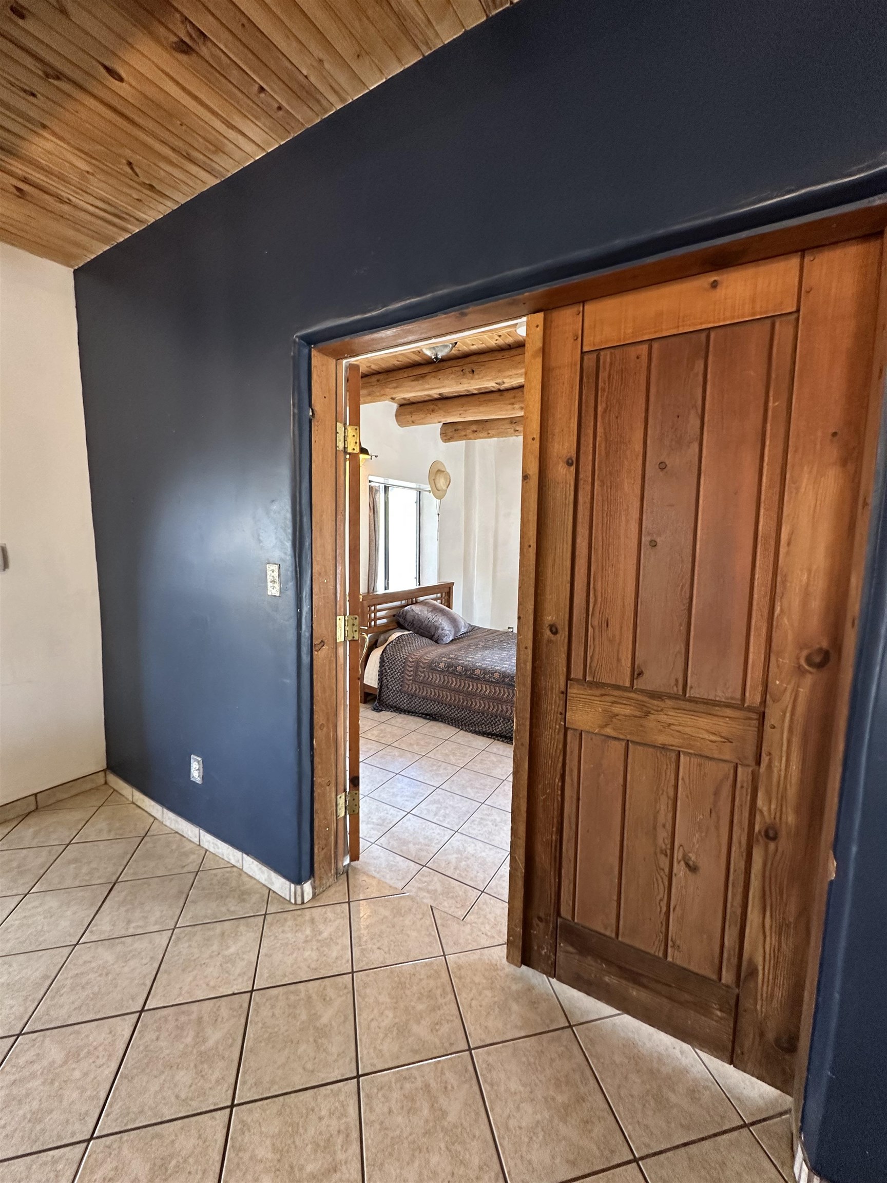 13 Valley Rd, Ranchos de Taos, New Mexico image 18