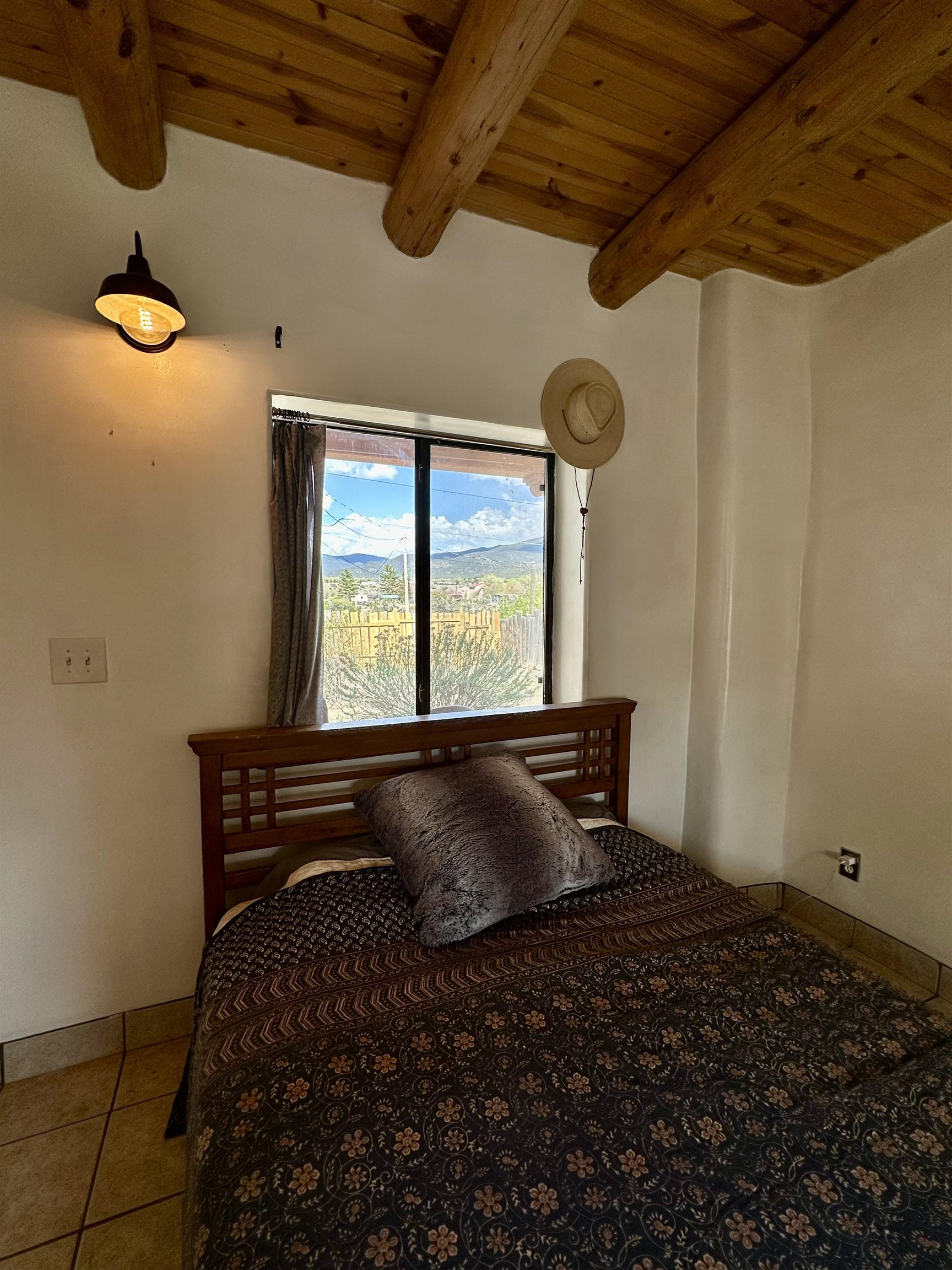 13 Valley Rd, Ranchos de Taos, New Mexico image 25
