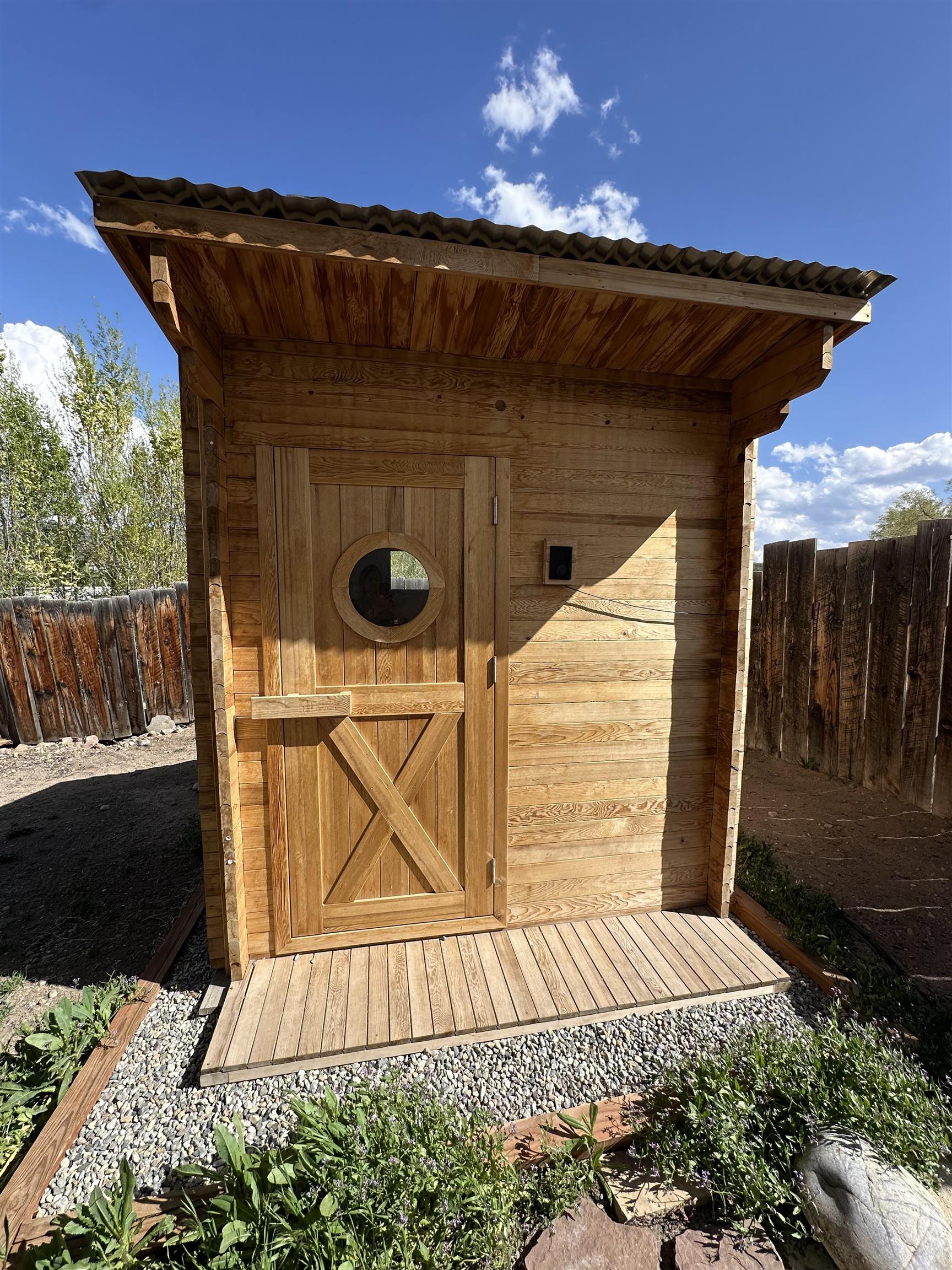 13 Valley Rd, Ranchos de Taos, New Mexico image 7
