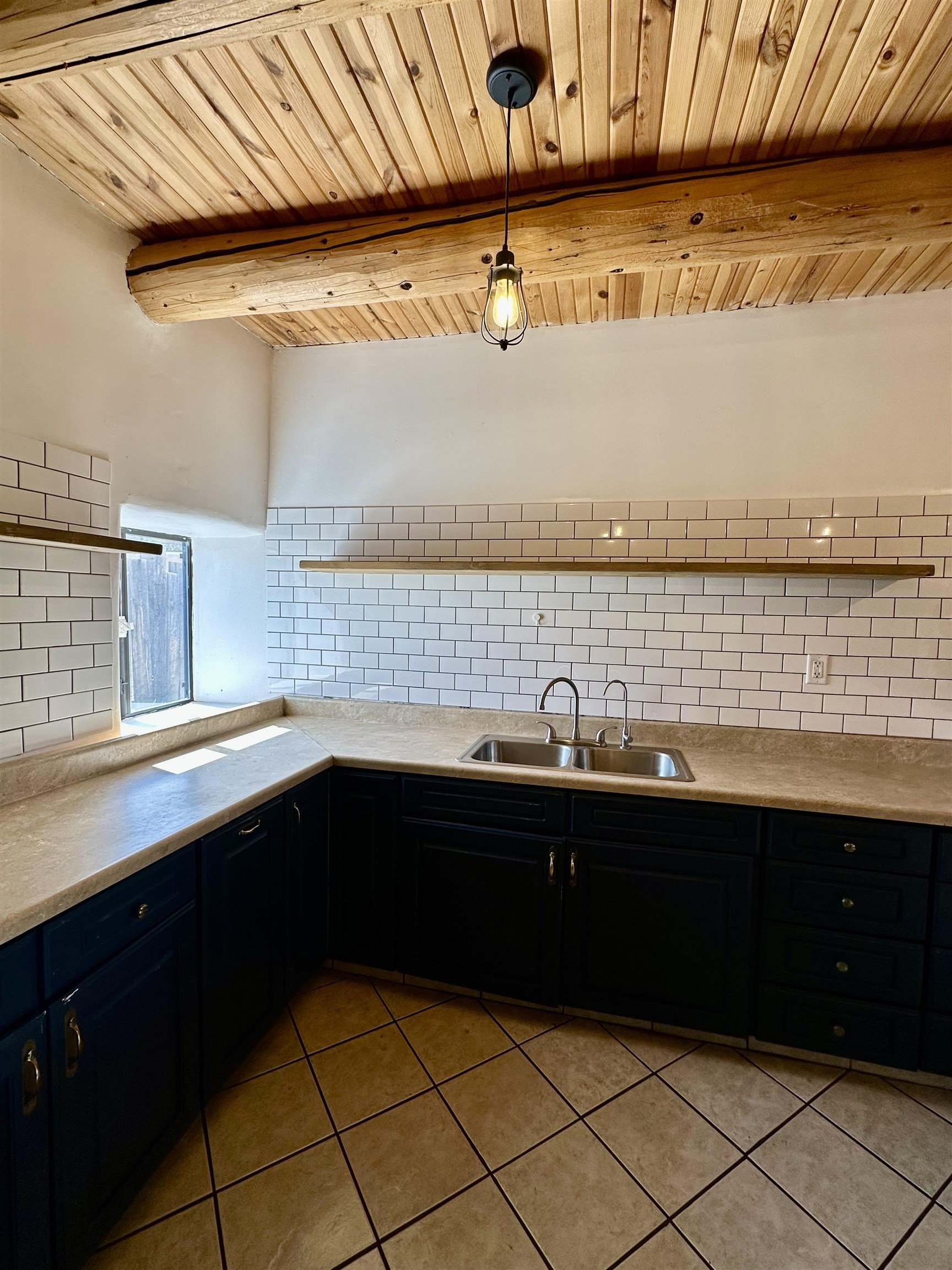 13 Valley Rd, Ranchos de Taos, New Mexico image 20