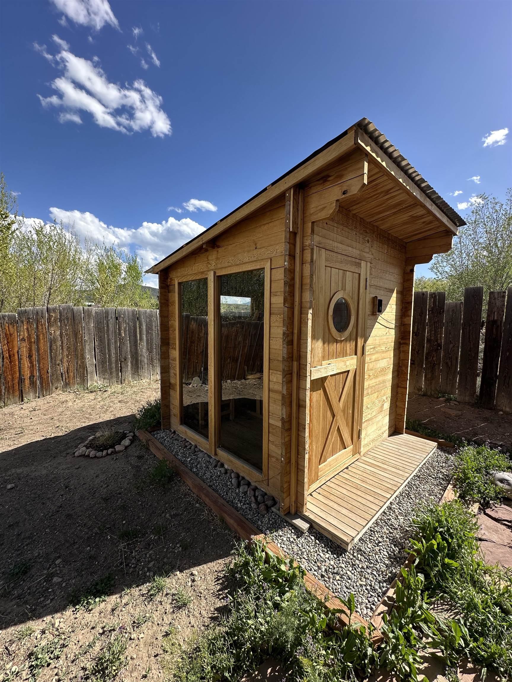 13 Valley Rd, Ranchos de Taos, New Mexico image 8